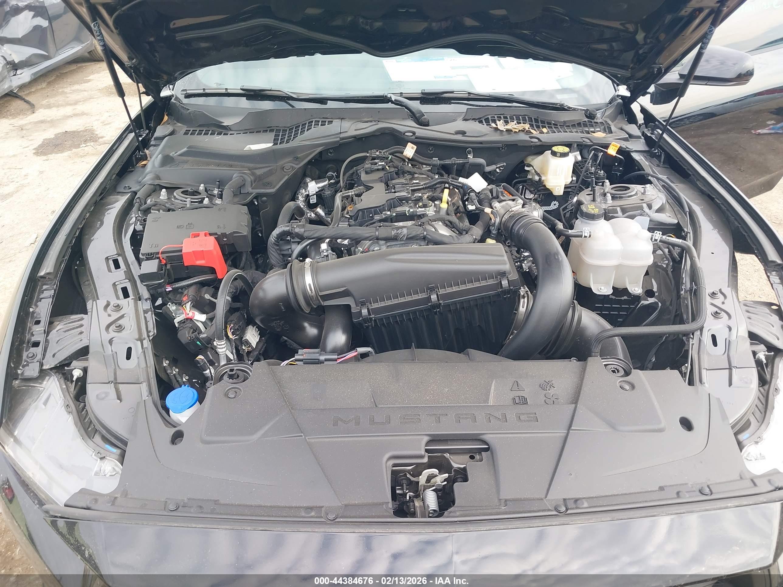 FORD MUSTANG image 10