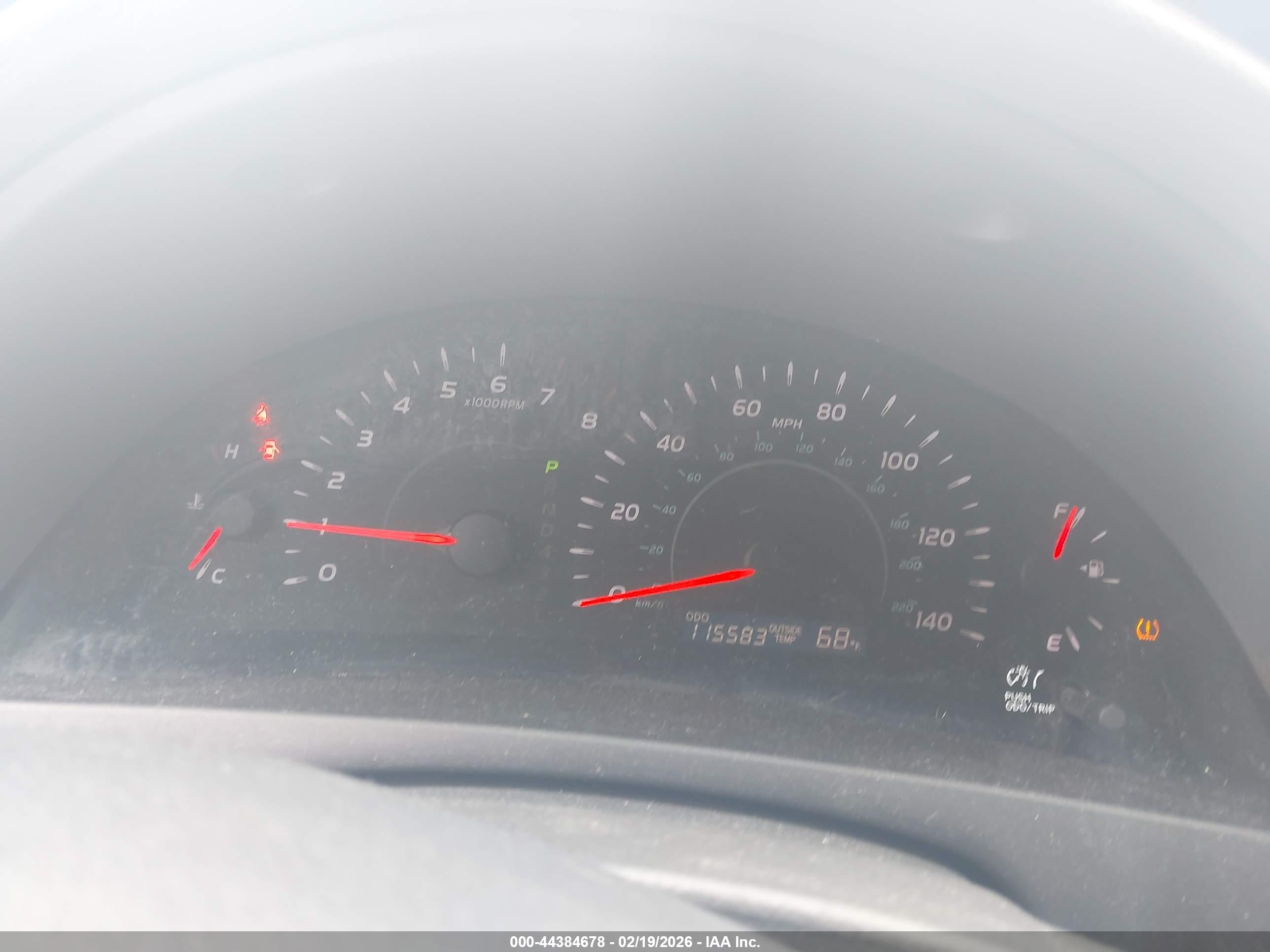 TOYOTA CAMRY image 7
