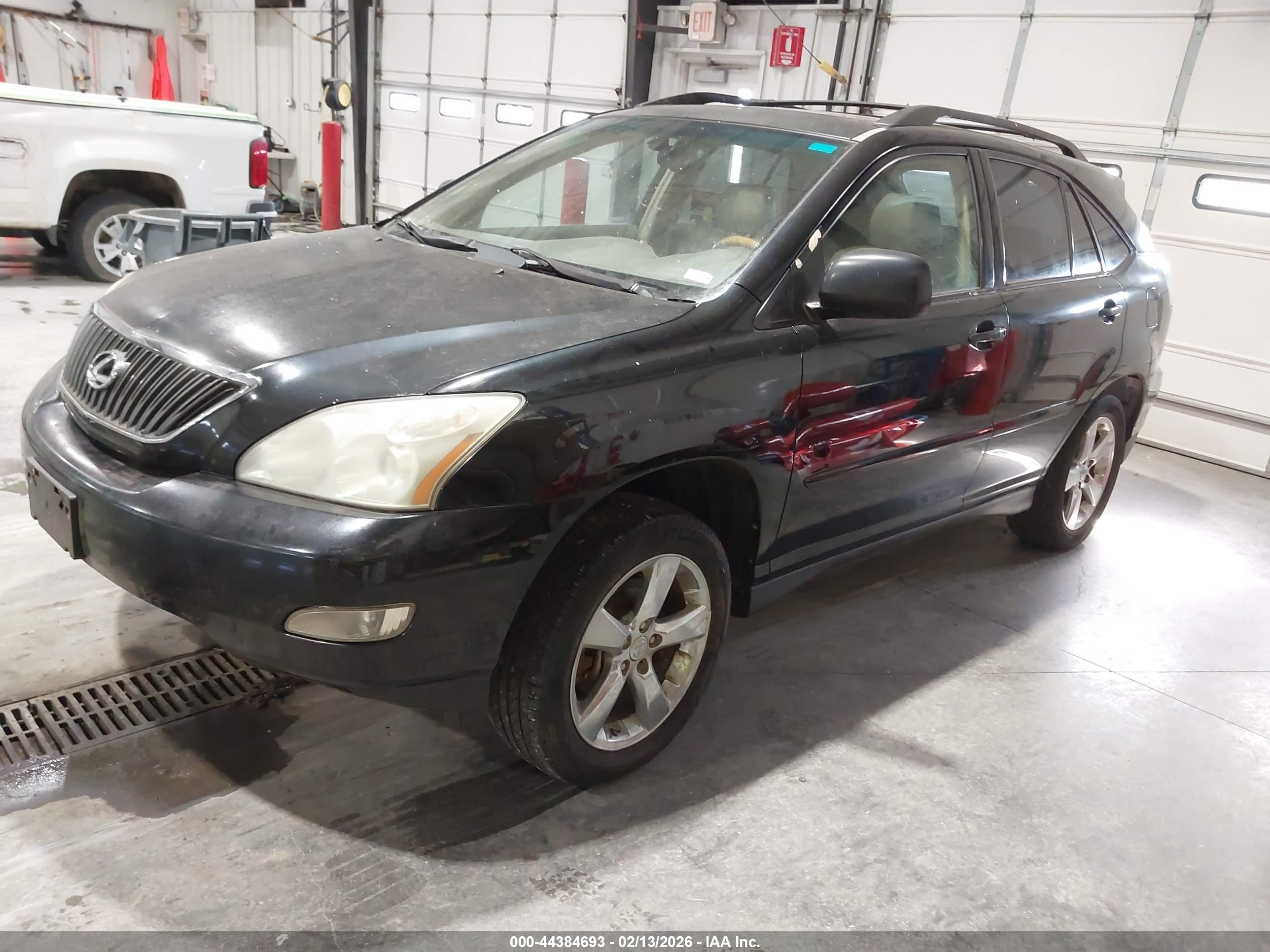 LEXUS RX image 2