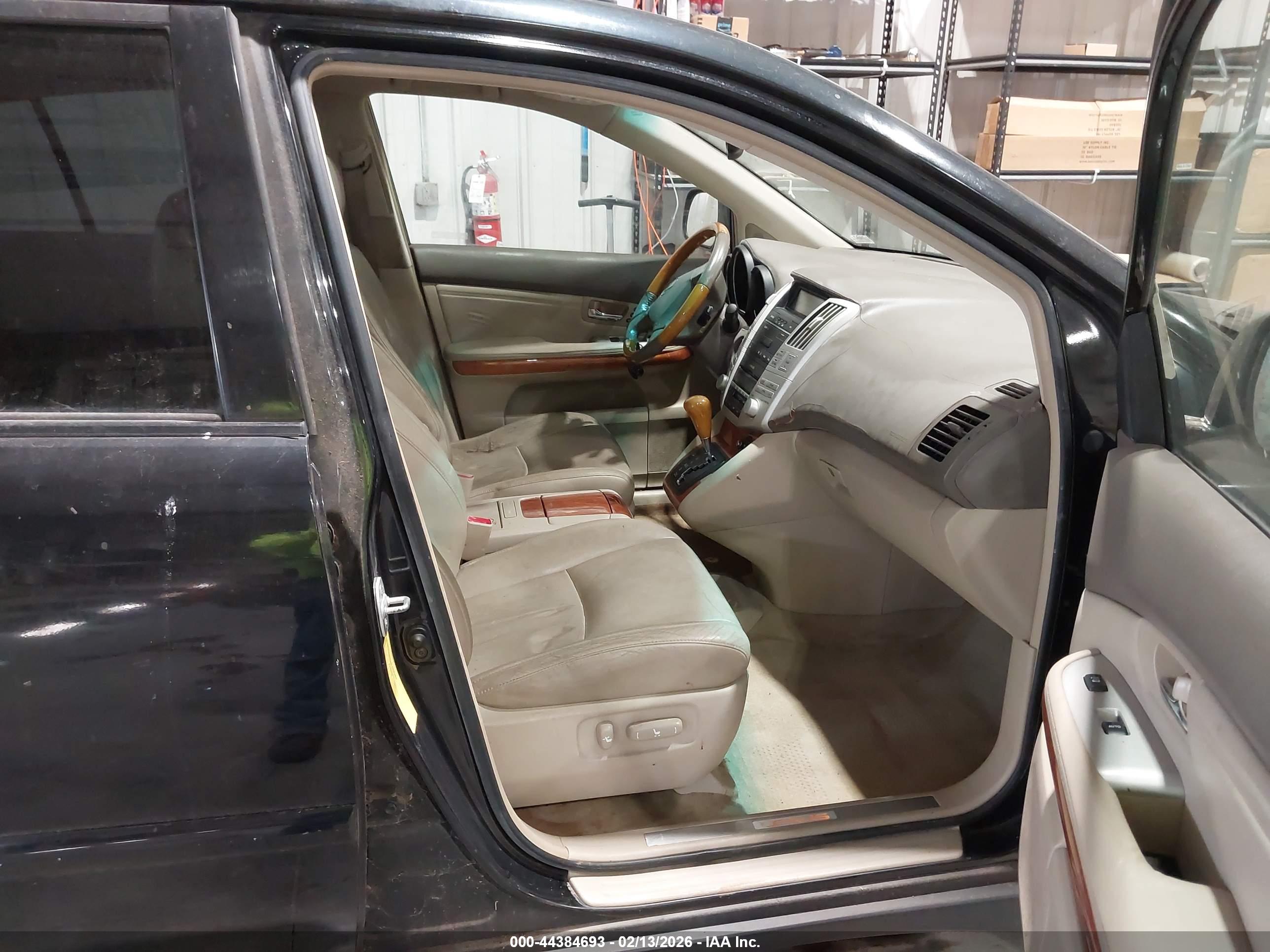 LEXUS RX image 5