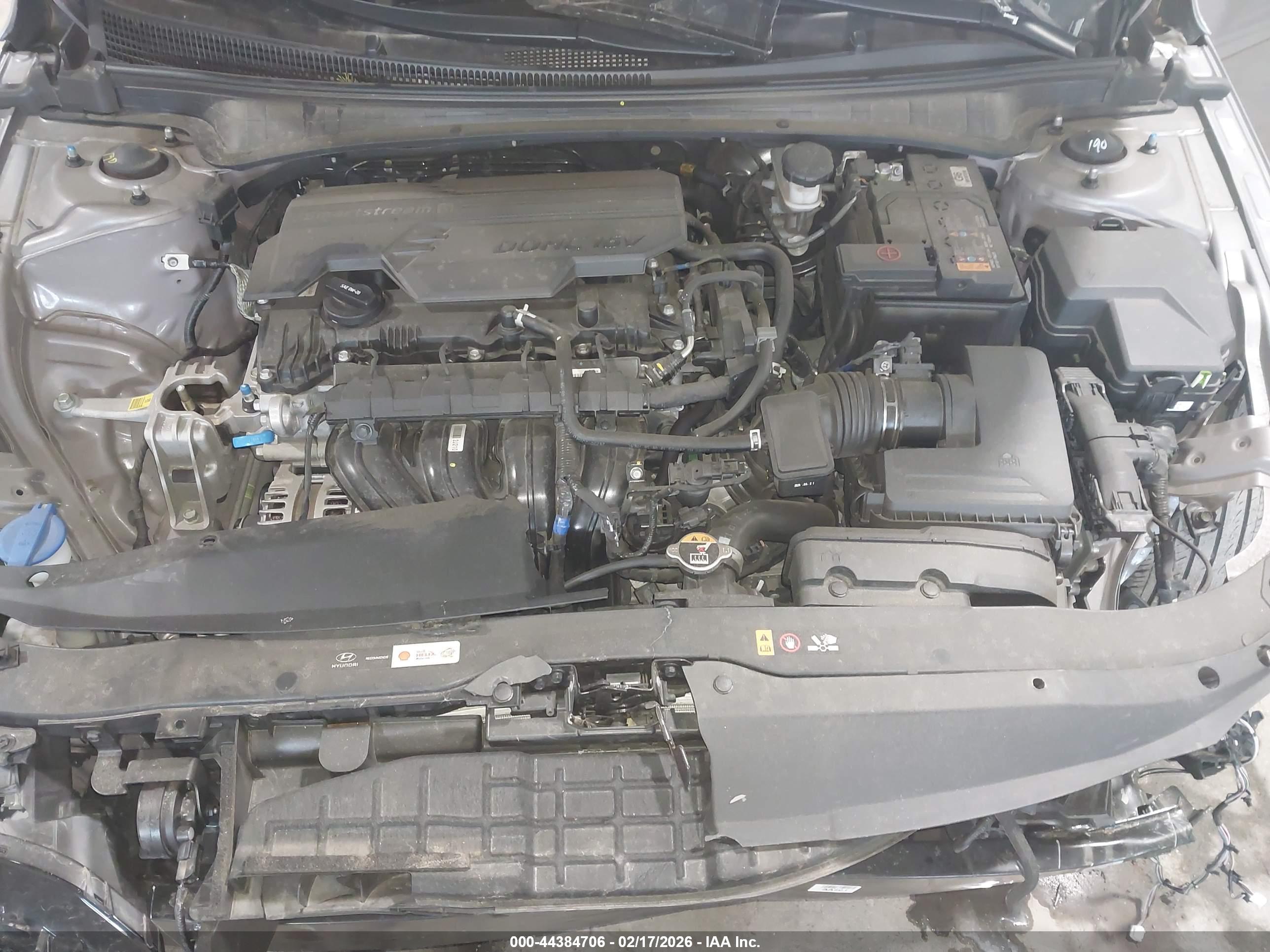 HYUNDAI ELANTRA image 10