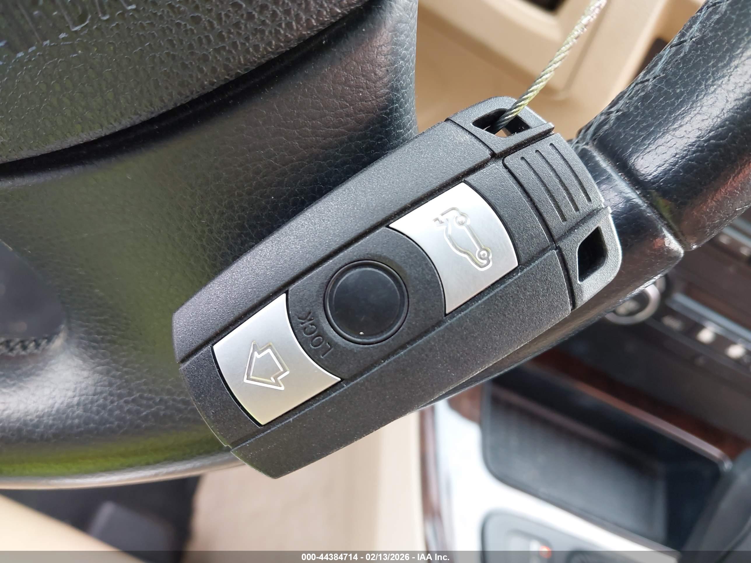 BMW 328I image 11