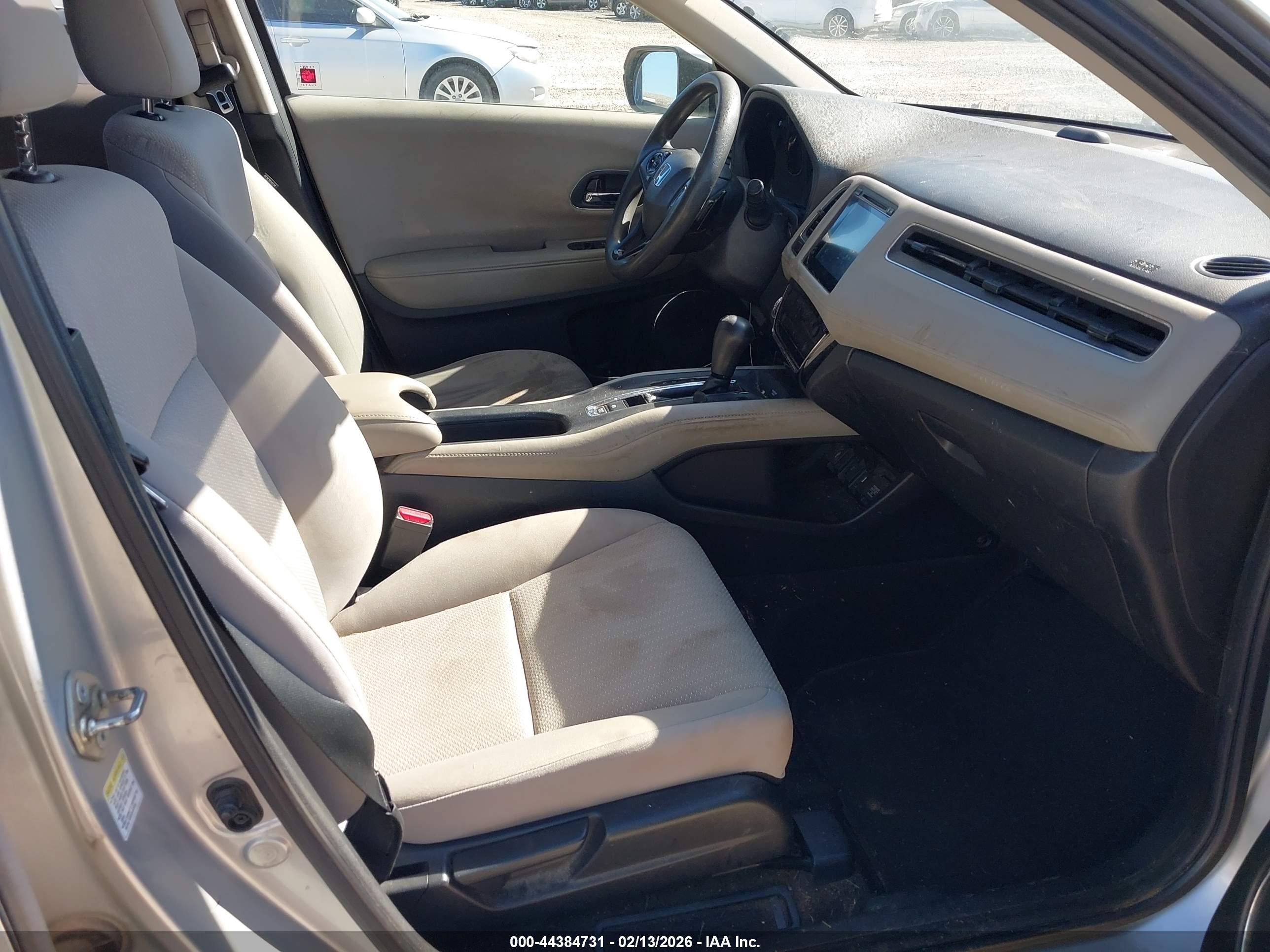 HONDA HR-V image 5