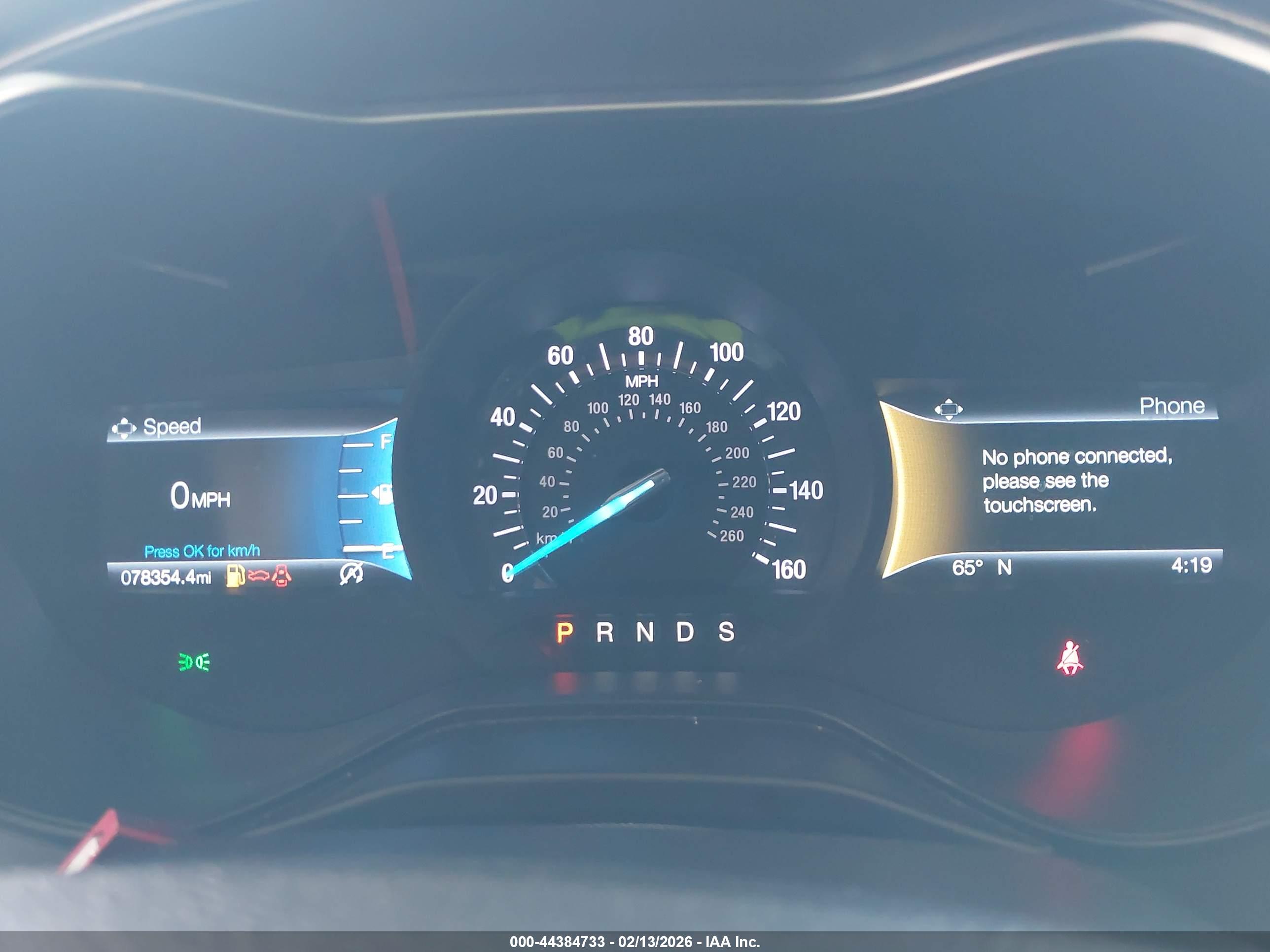 FORD FUSION image 7