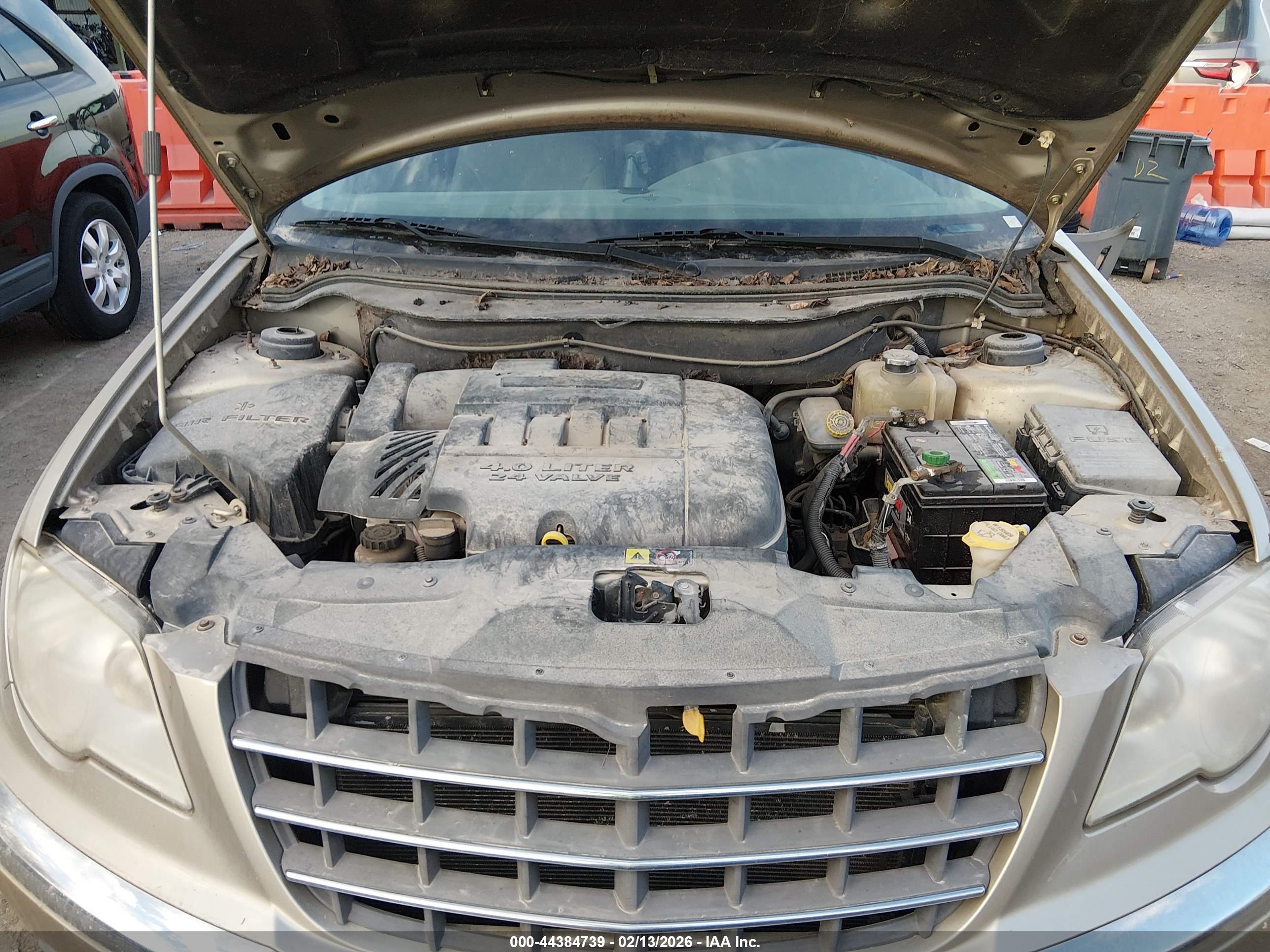 CHRYSLER PACIFICA image 10
