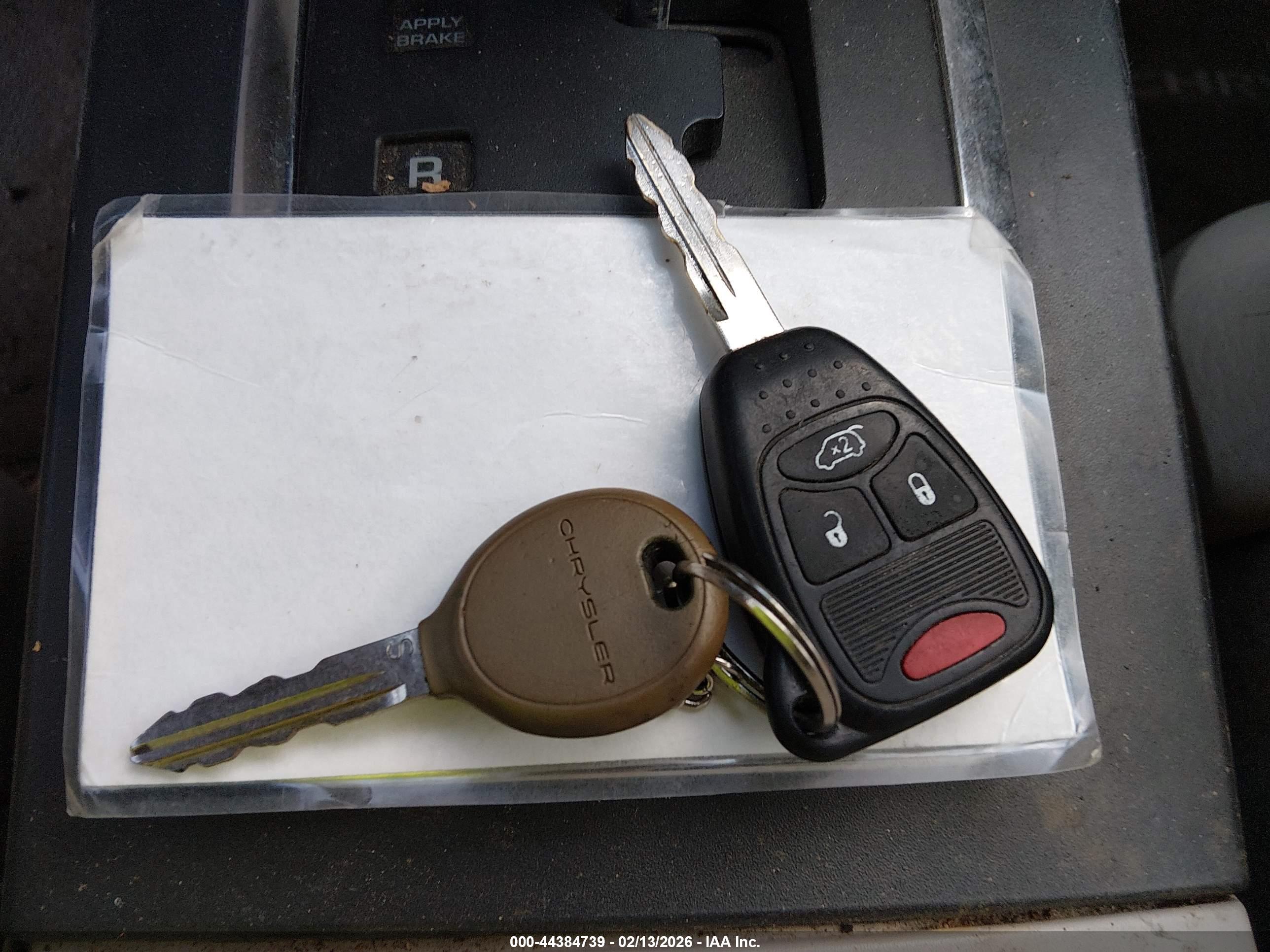 CHRYSLER PACIFICA image 11