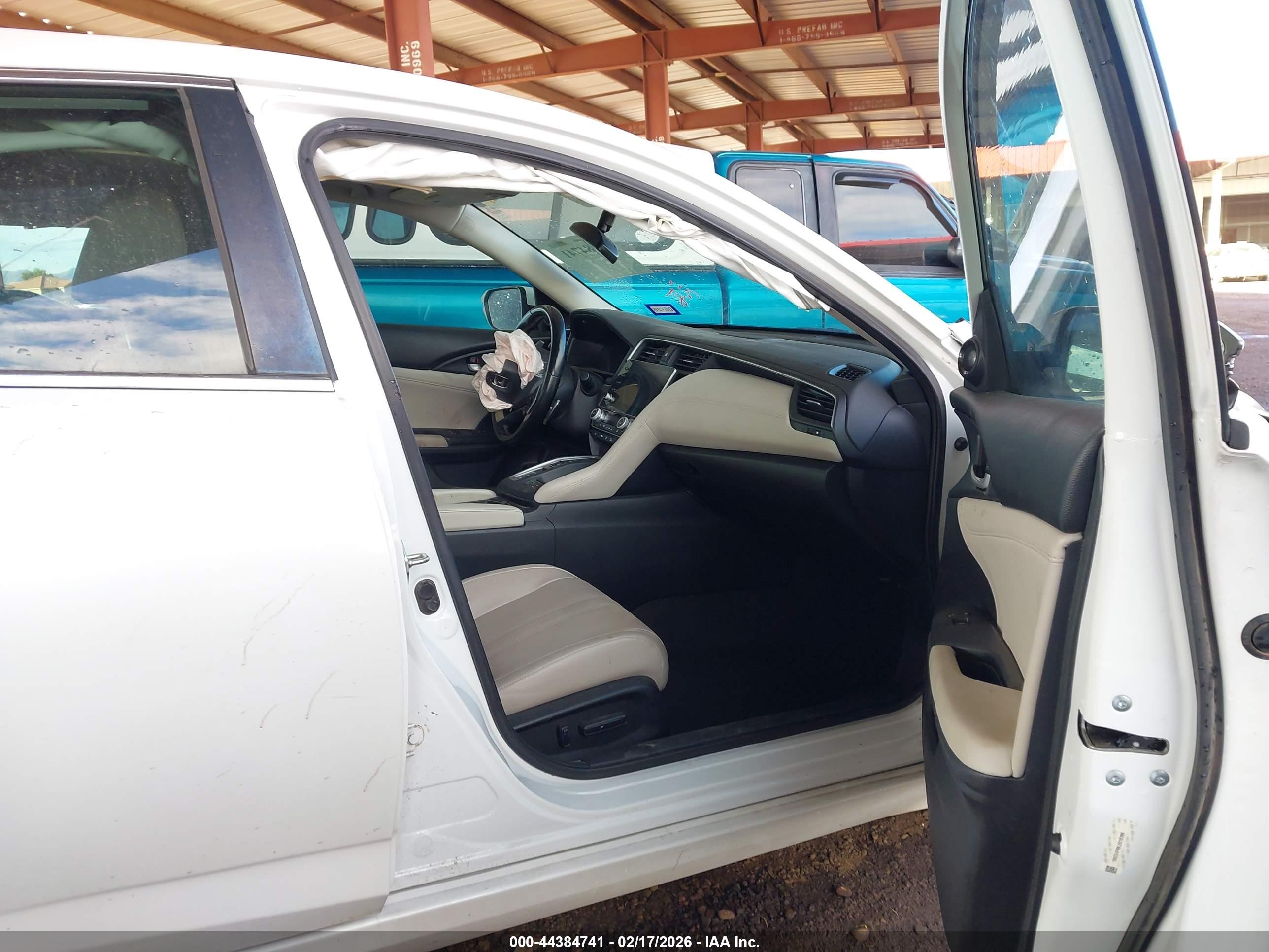 HONDA INSIGHT image 5