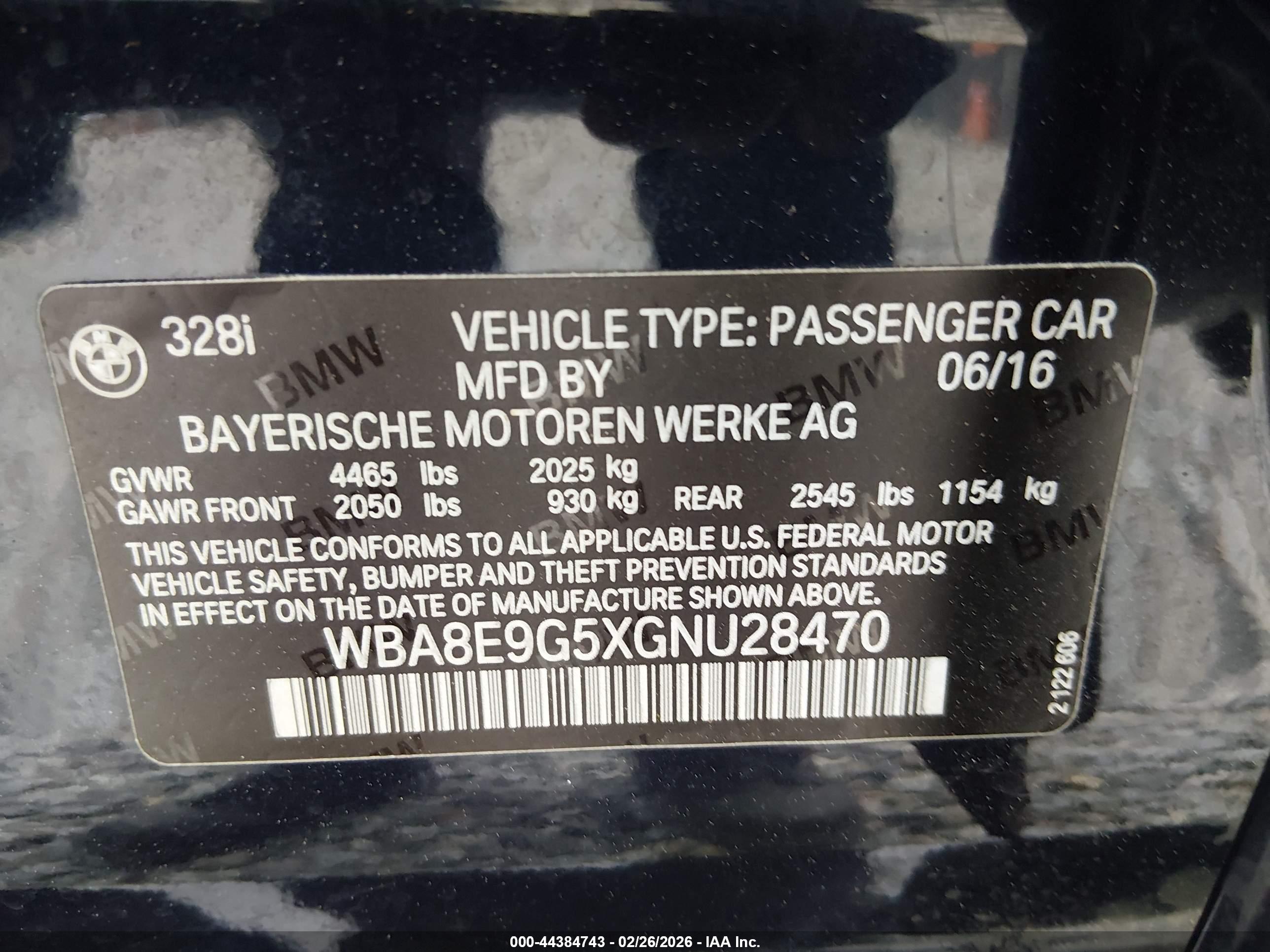 BMW 328I image 9