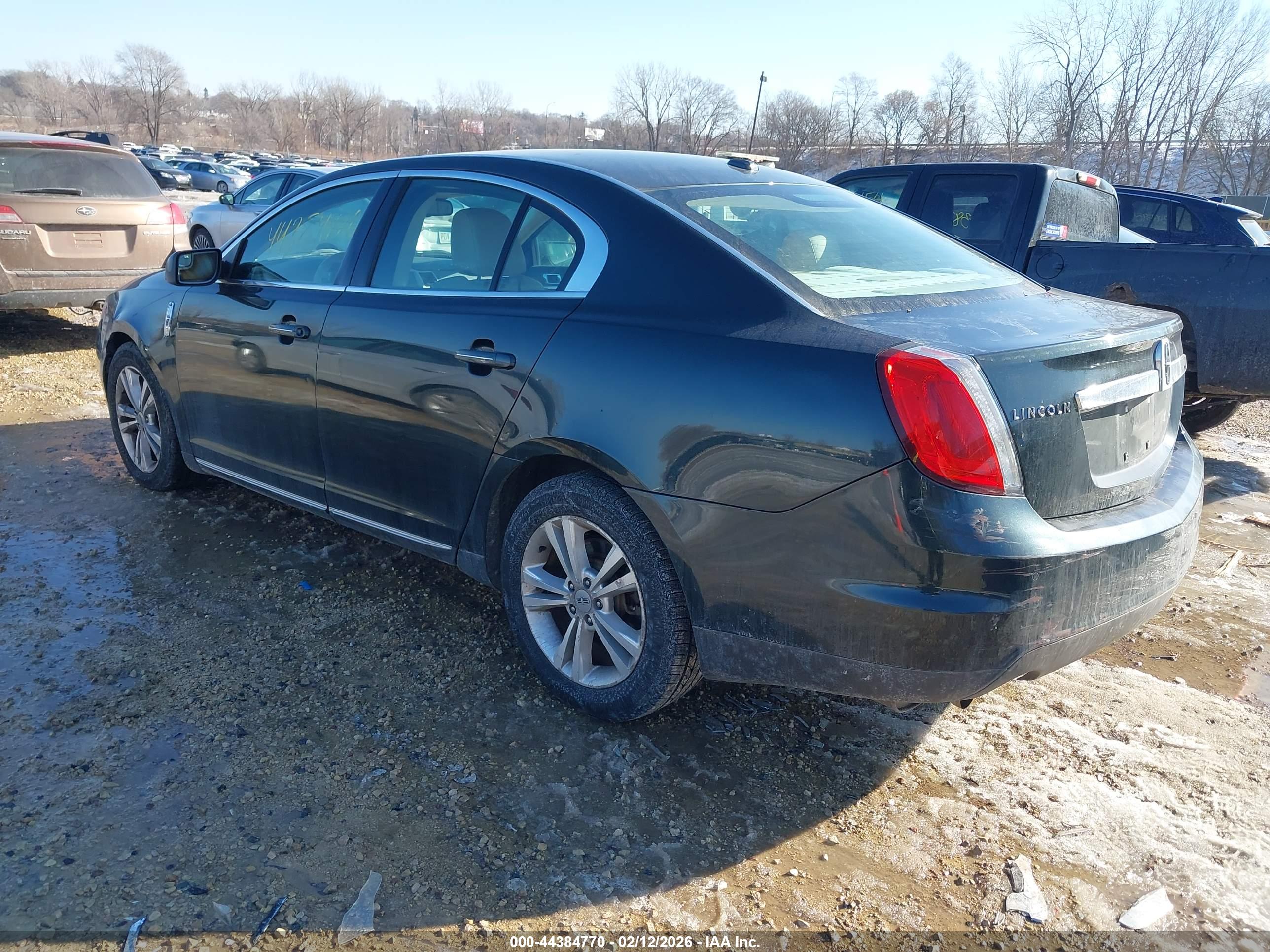 LINCOLN MKS image 3