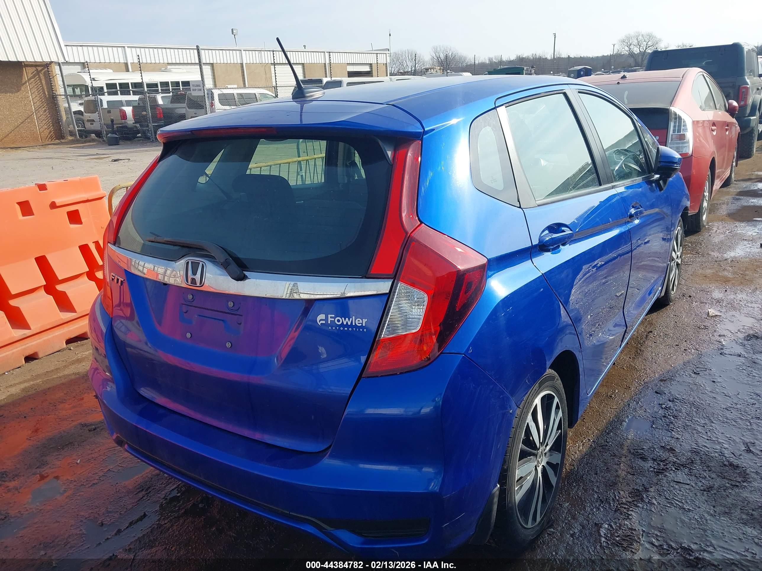 HONDA FIT image 4