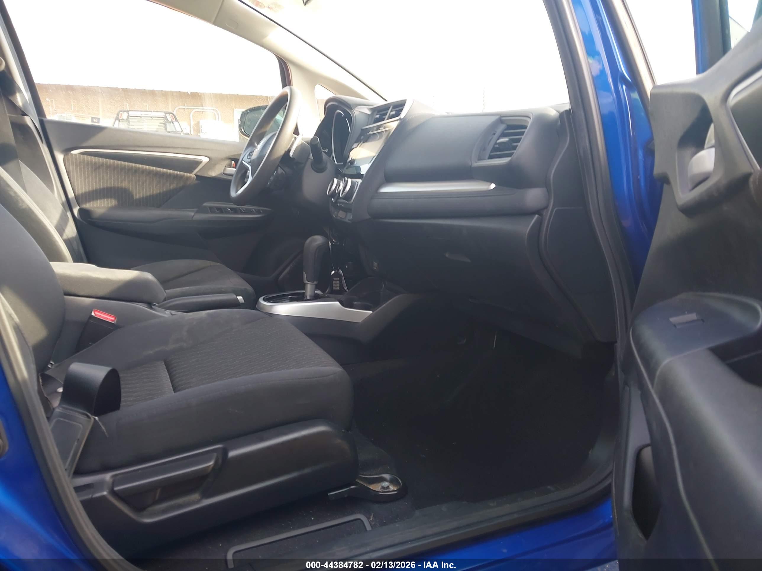 HONDA FIT image 5