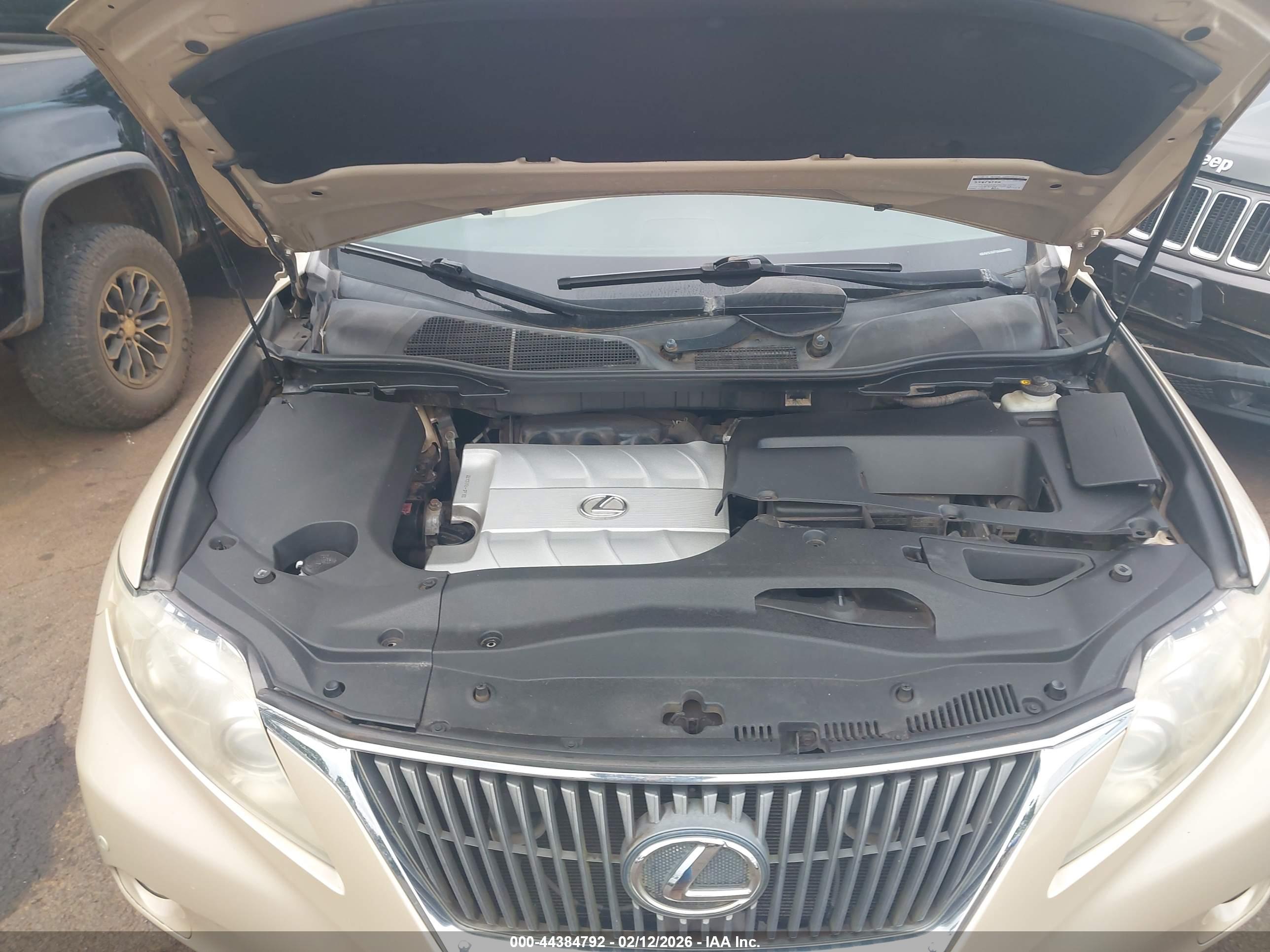 LEXUS RX image 10