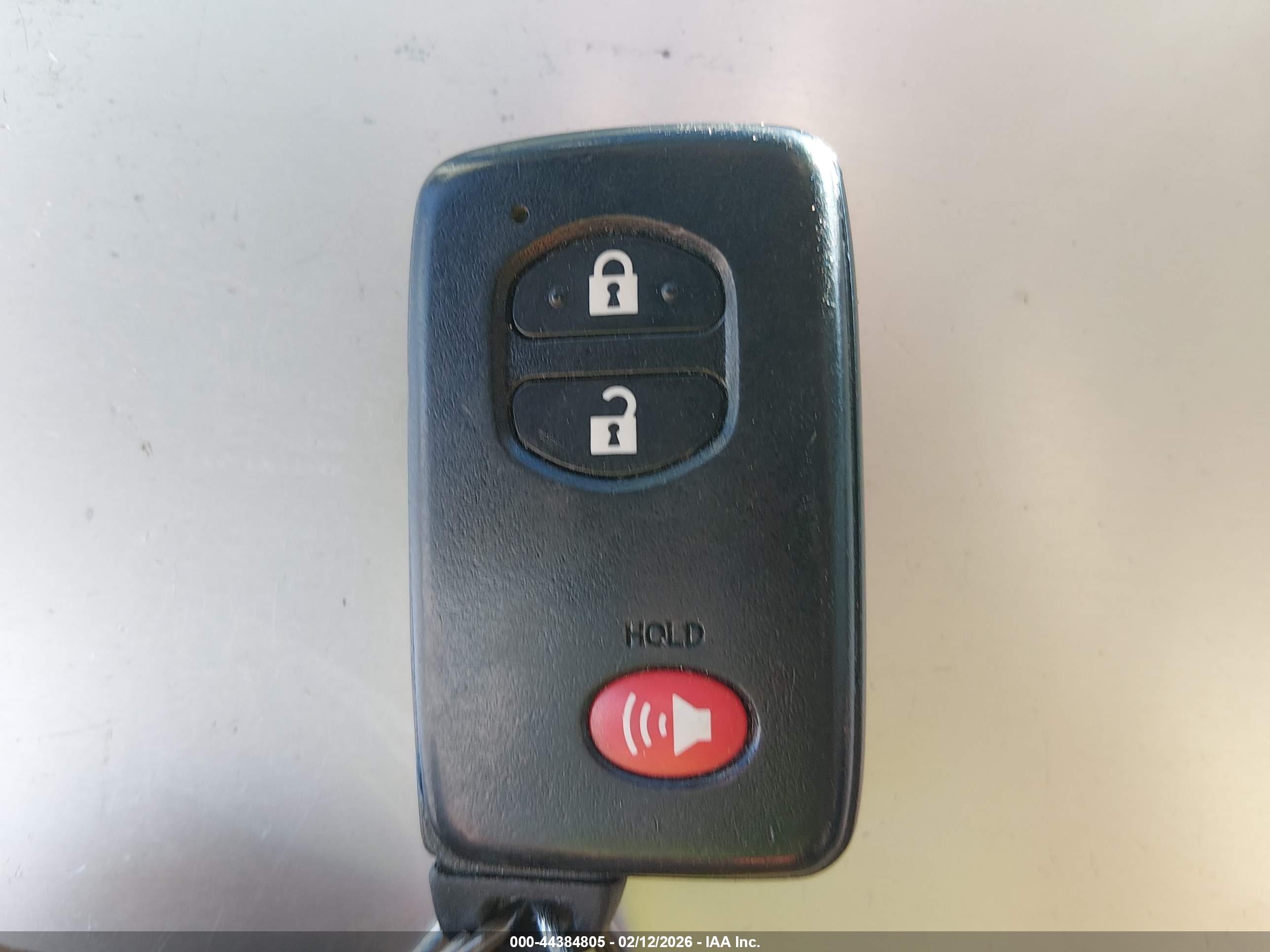TOYOTA PRIUS image 11