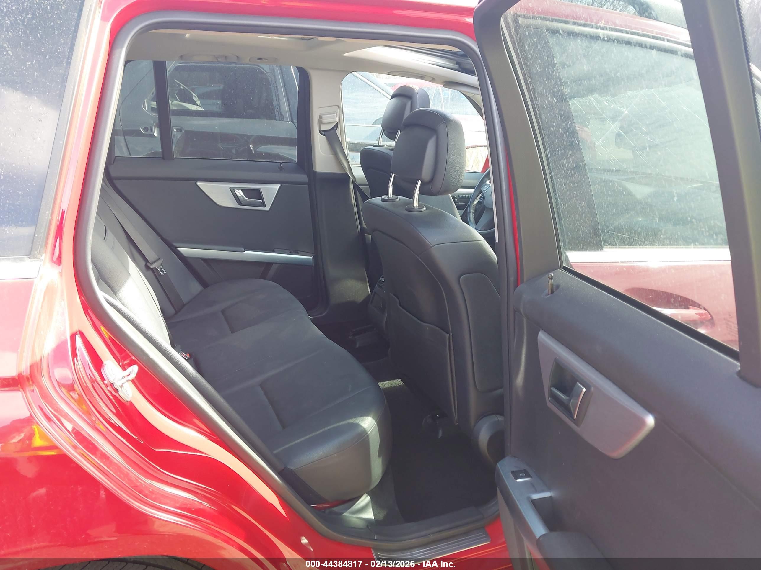 MERCEDES-BENZ GLK image 8