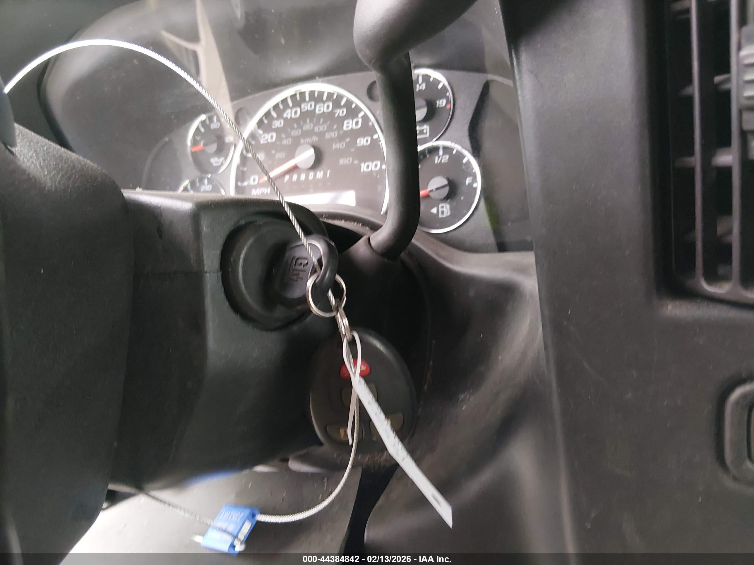 CHEVROLET EXPRESS image 11