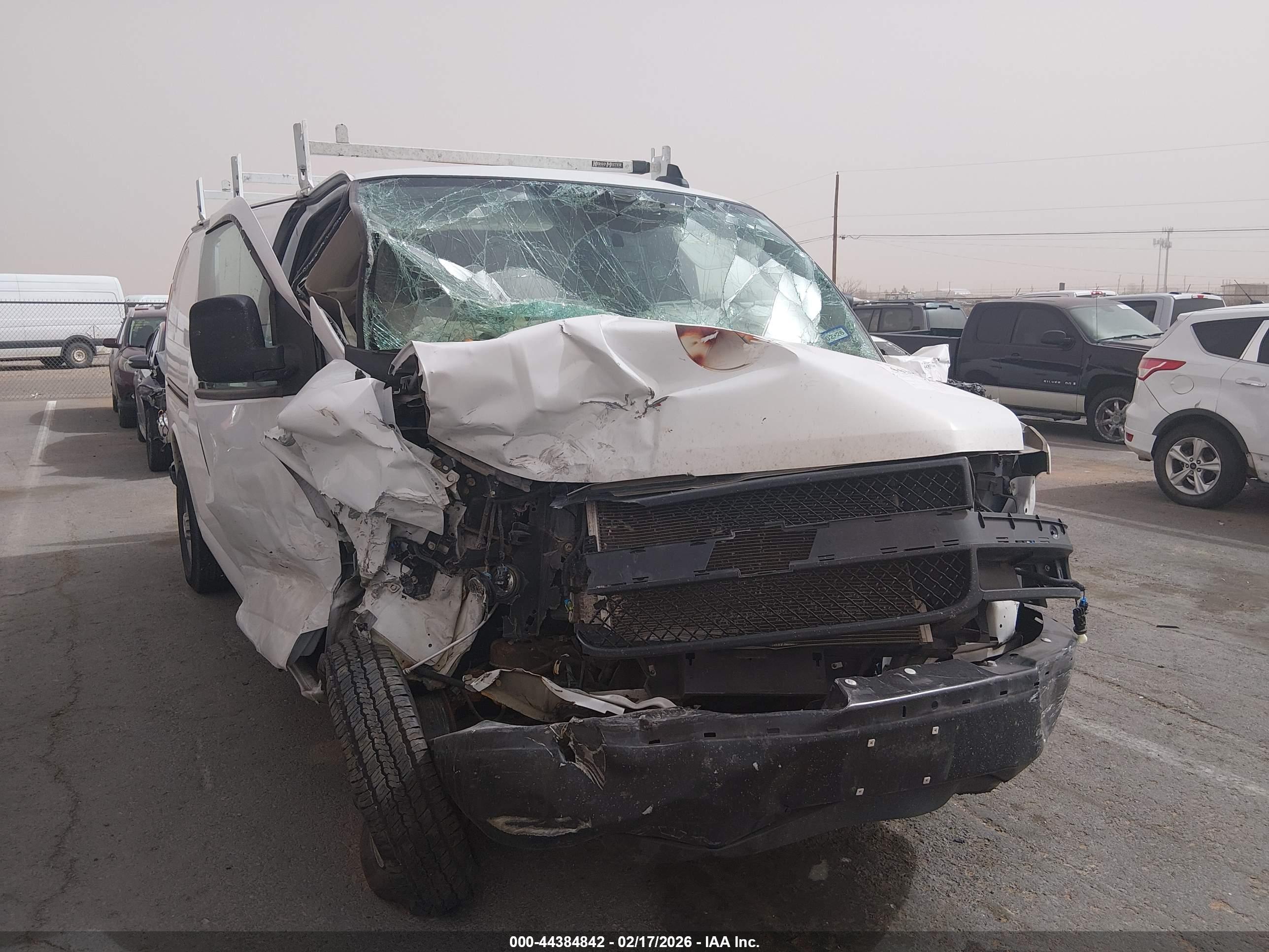 CHEVROLET EXPRESS image 6