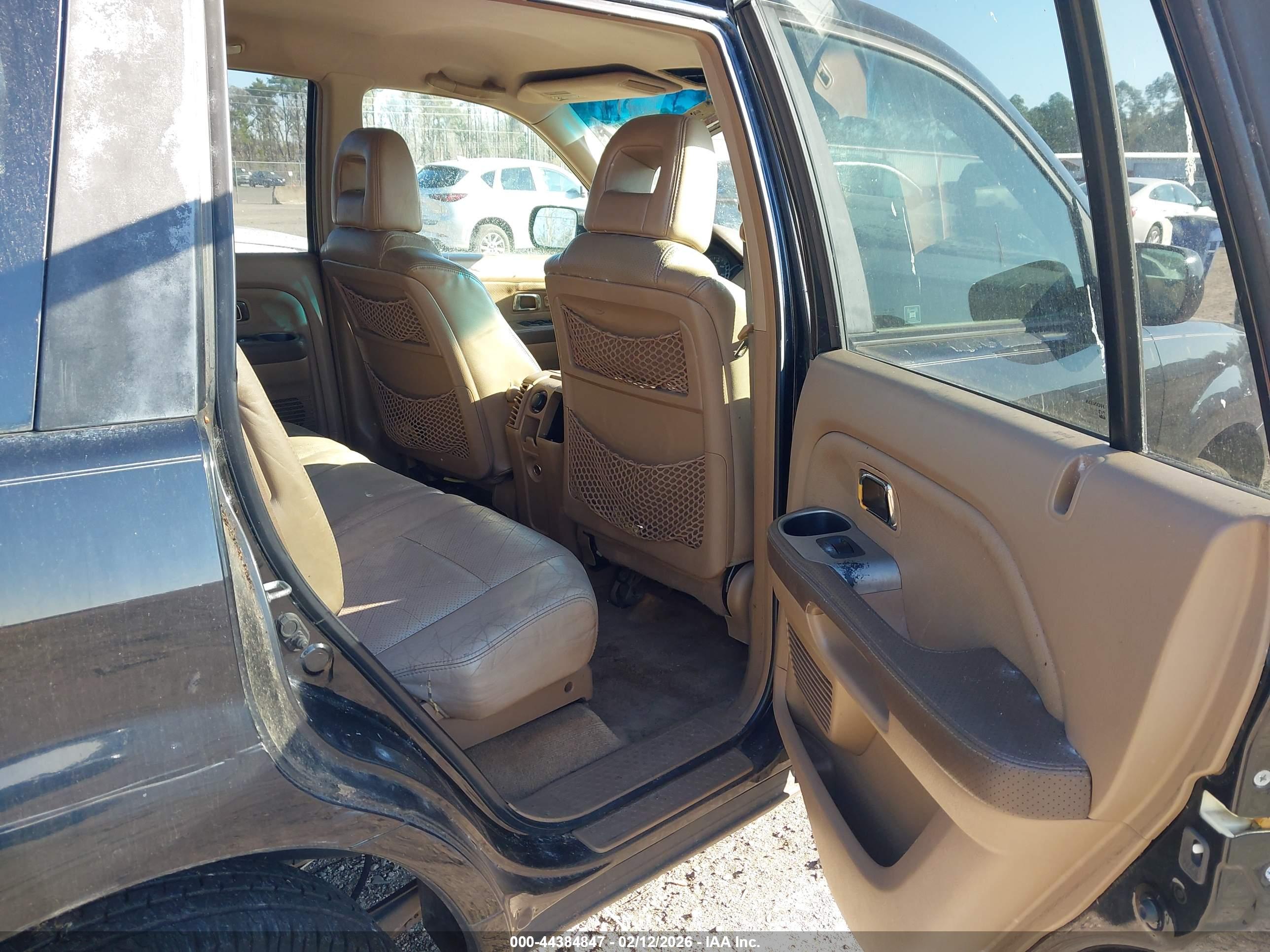 HONDA PILOT image 8