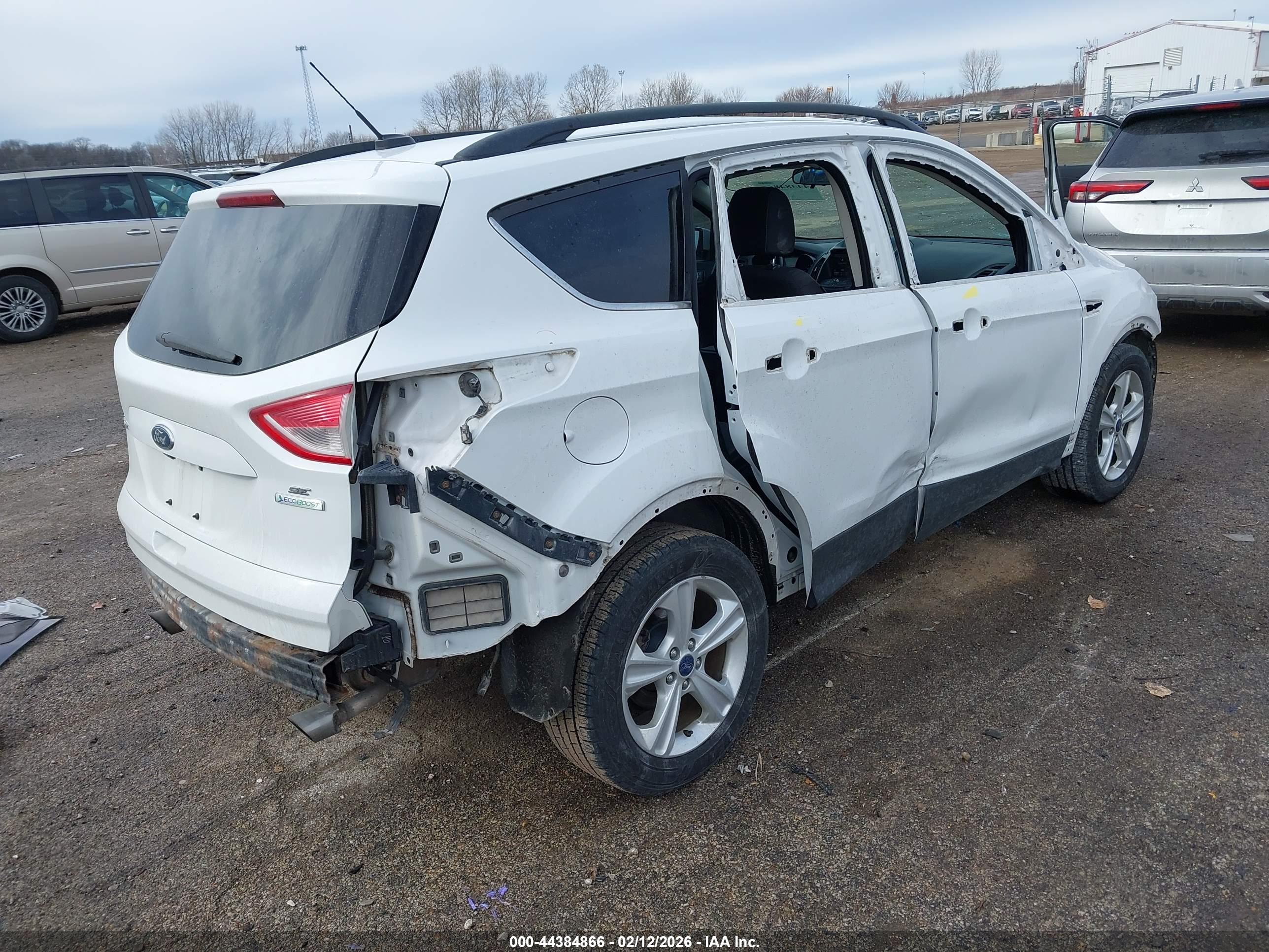 FORD ESCAPE image 4