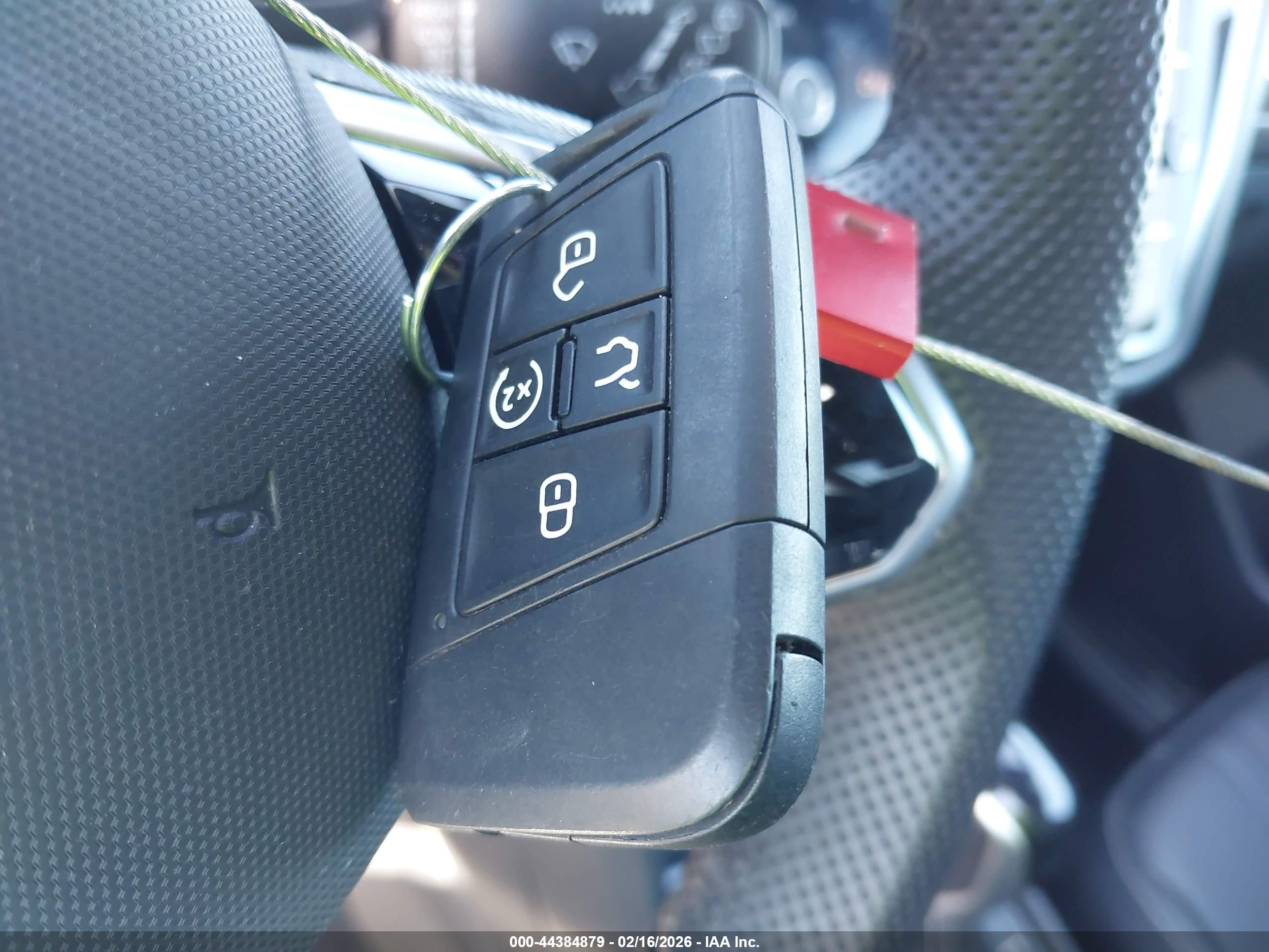 VOLKSWAGEN TIGUAN image 11