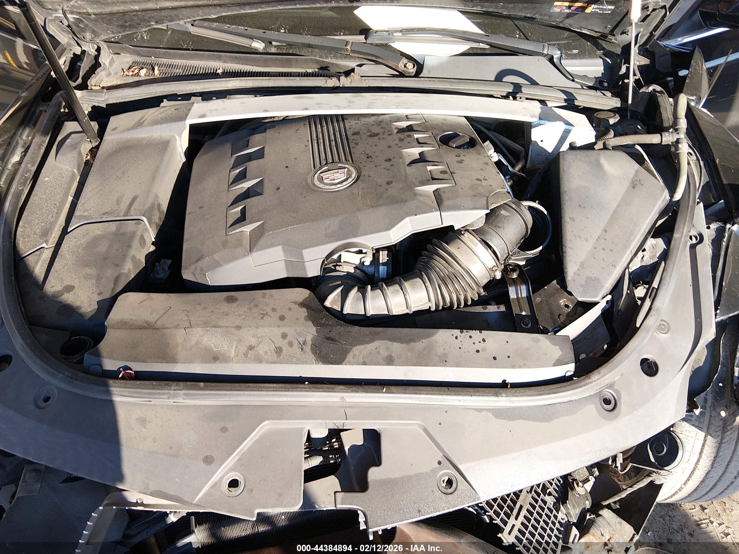 CADILLAC CTS image 10