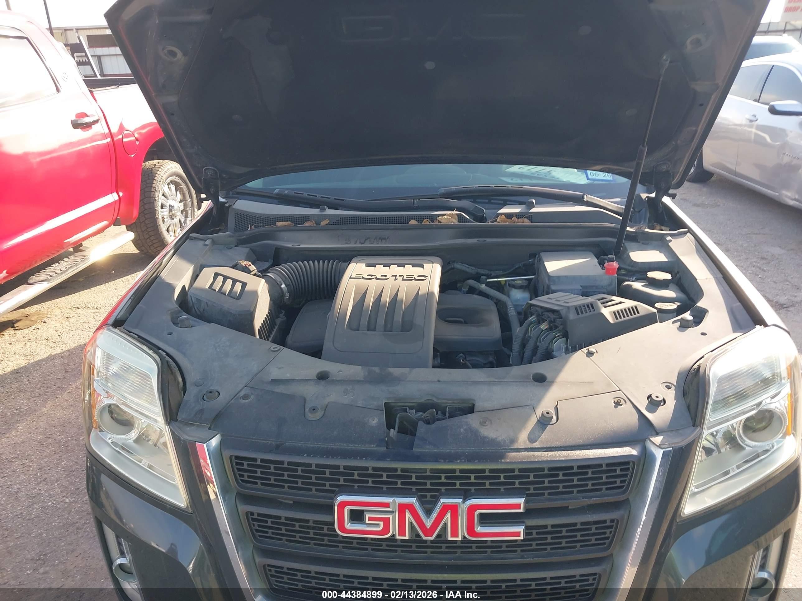 GMC TERRAIN image 10