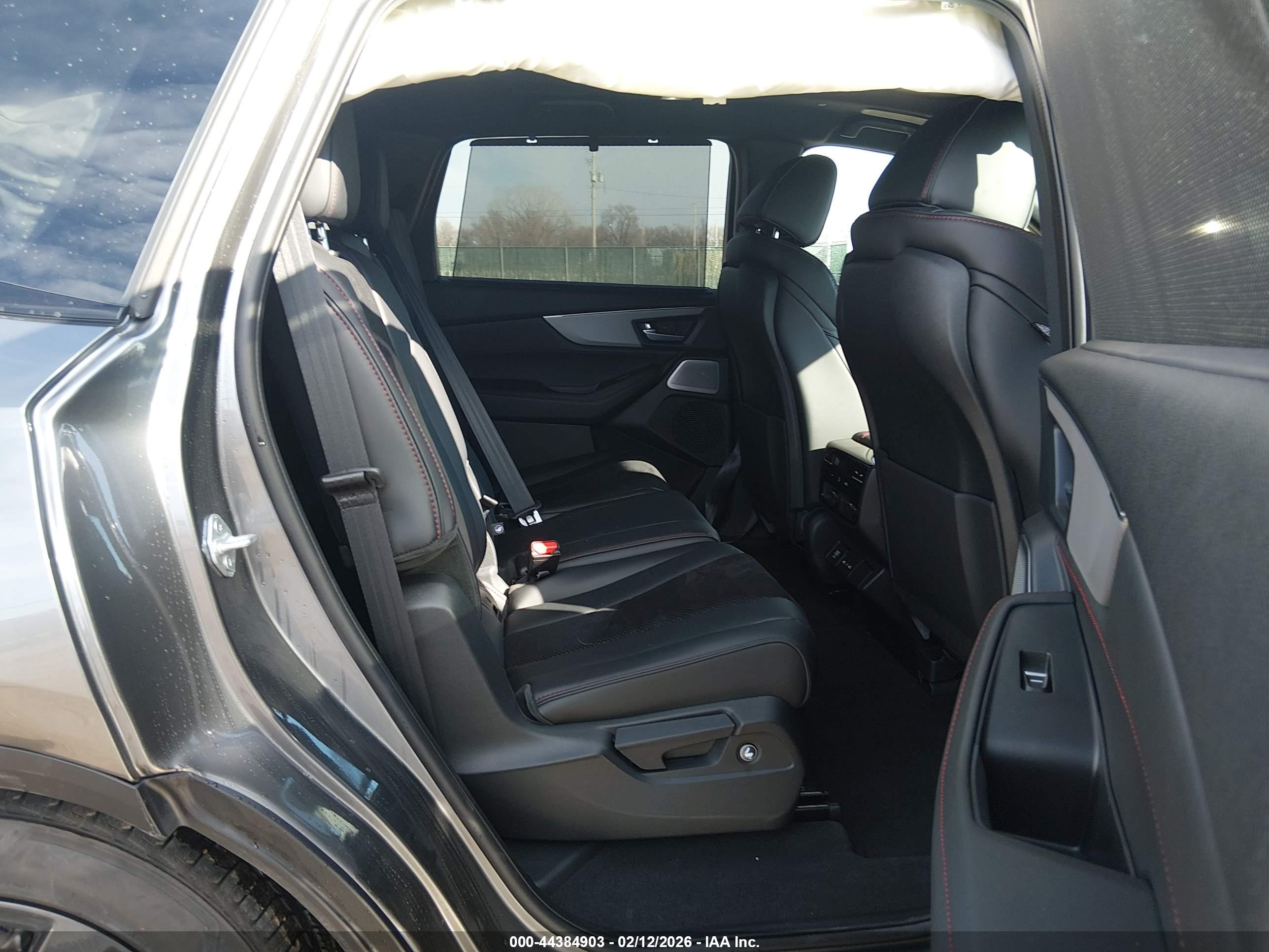 ACURA MDX image 8