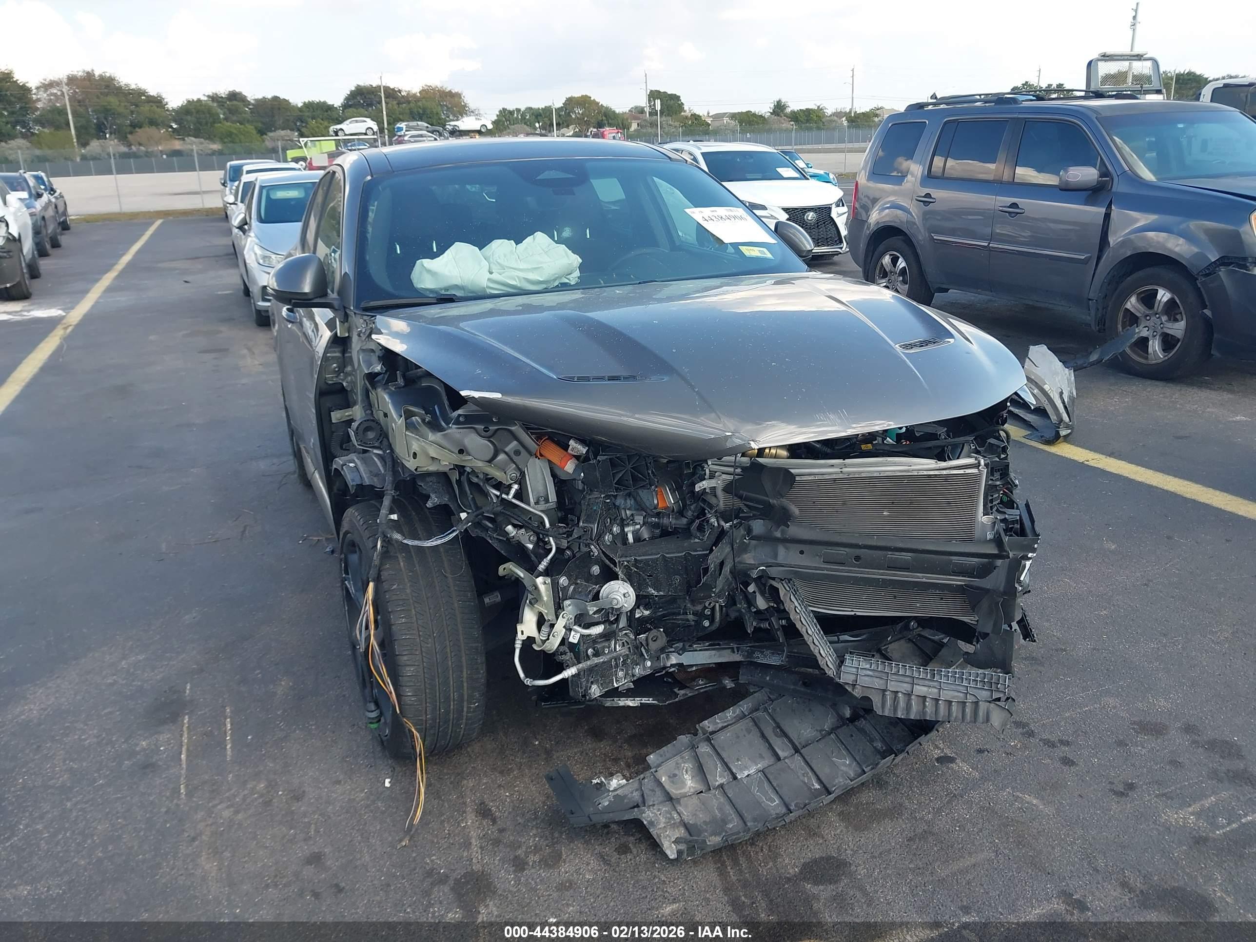 DODGE HORNET image 6
