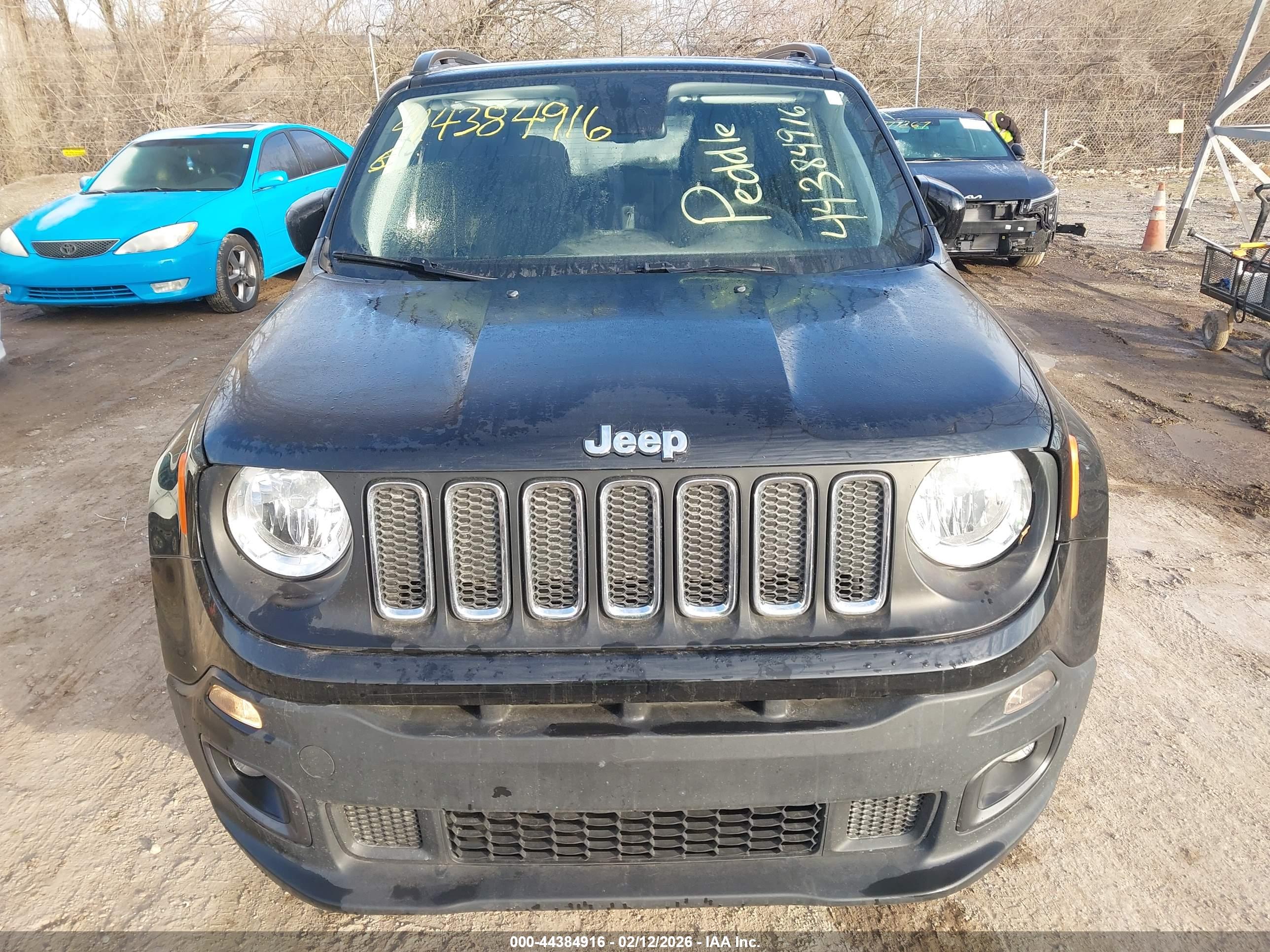 JEEP RENEGADE image 6