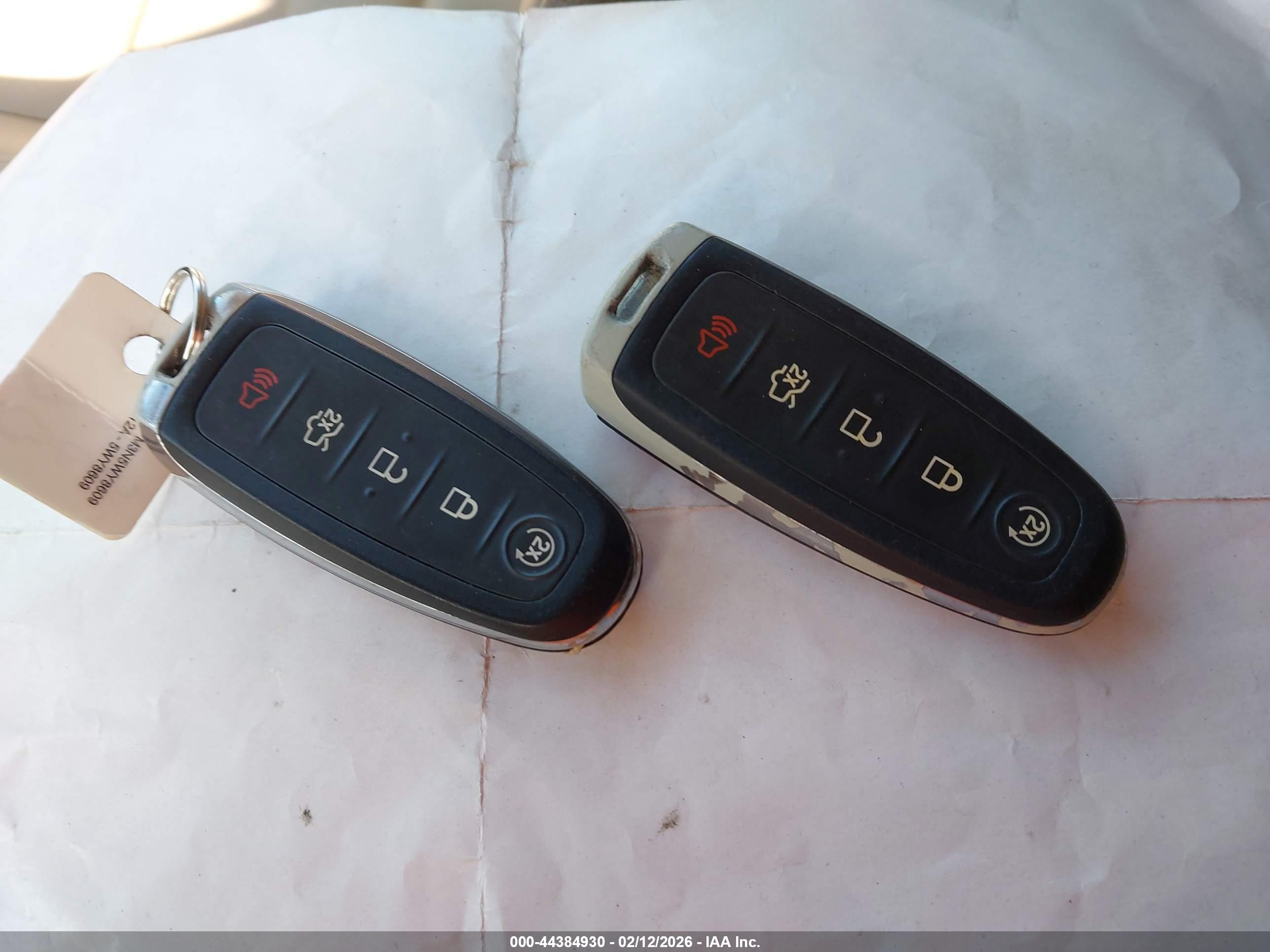 FORD ESCAPE image 11