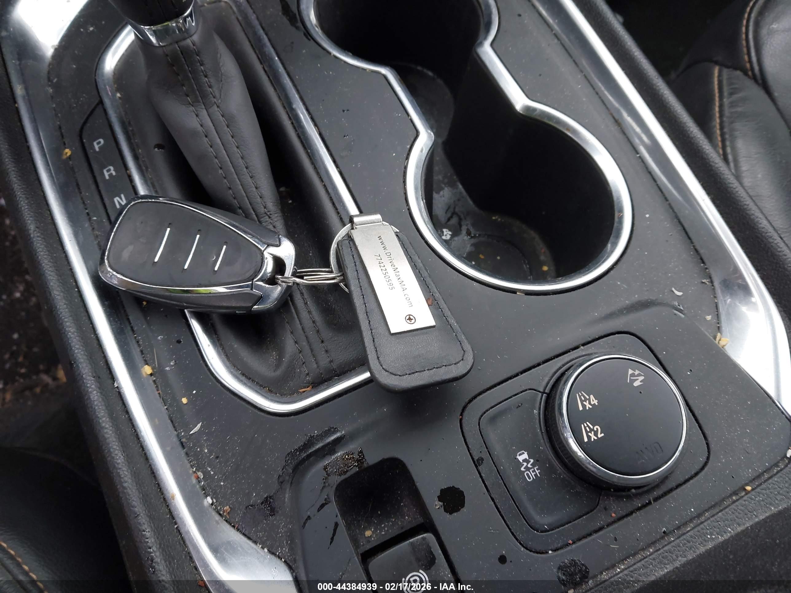 CHEVROLET TRAVERSE image 11