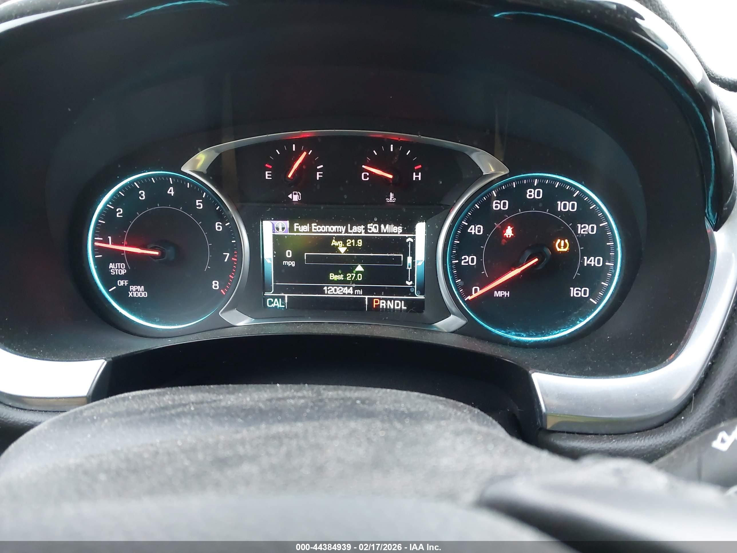 CHEVROLET TRAVERSE image 7