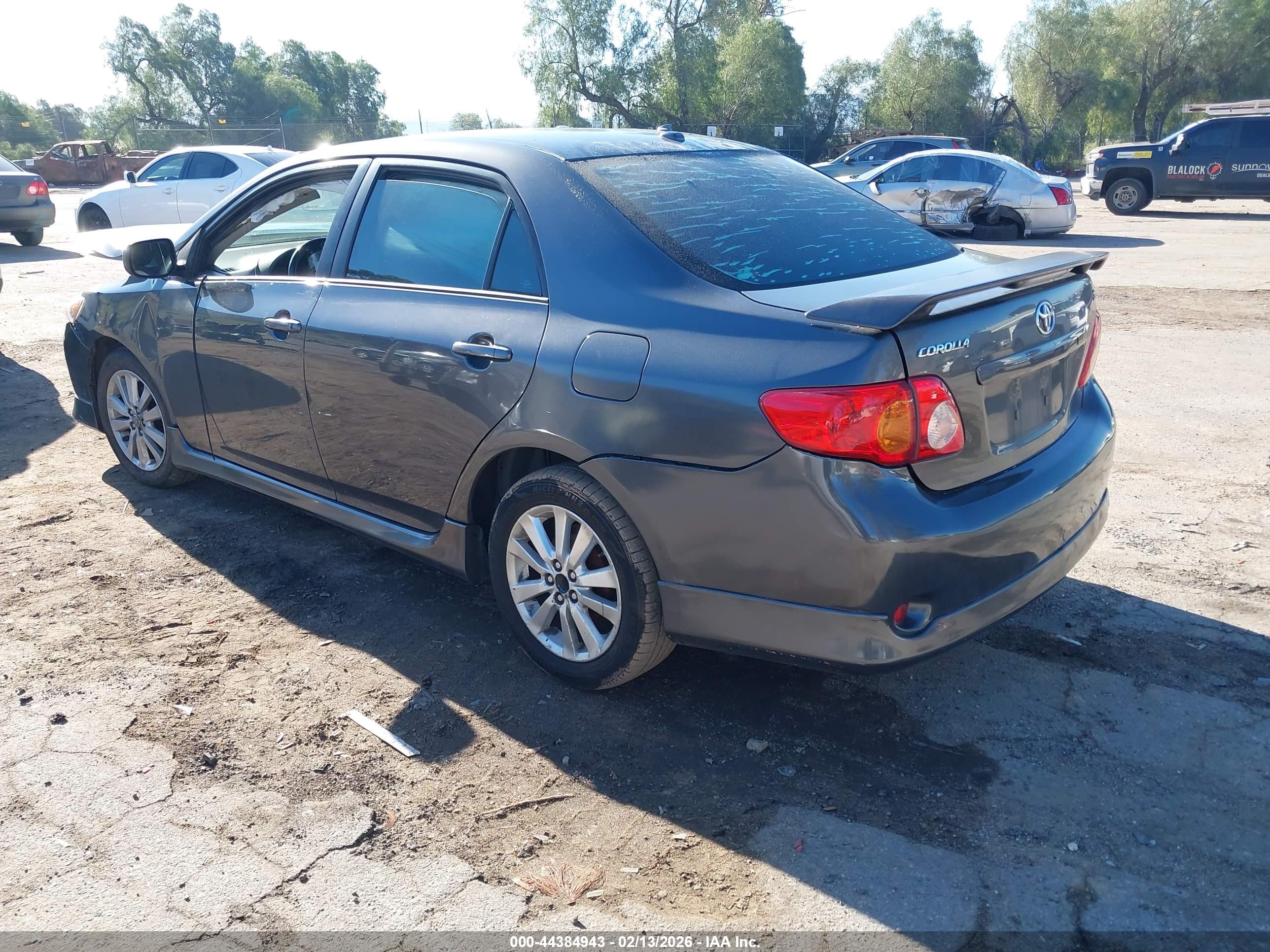 TOYOTA COROLLA image 3