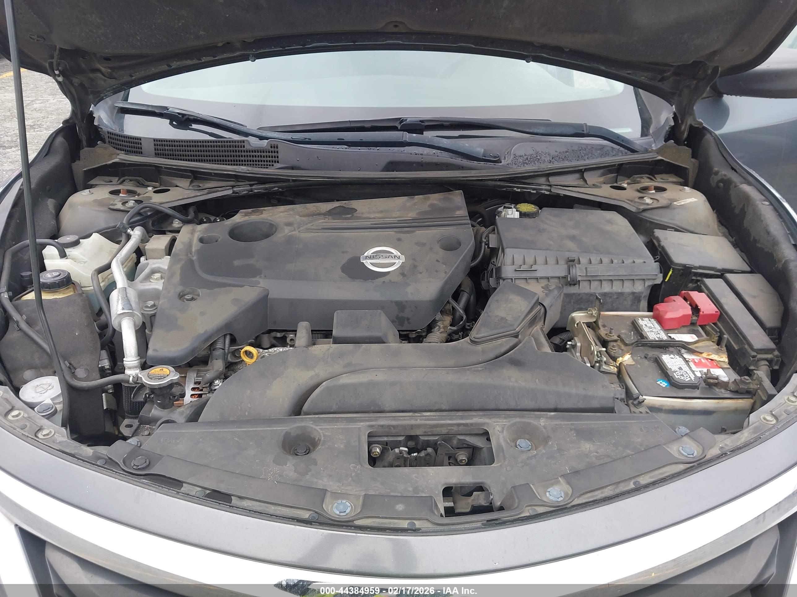 NISSAN ALTIMA image 10