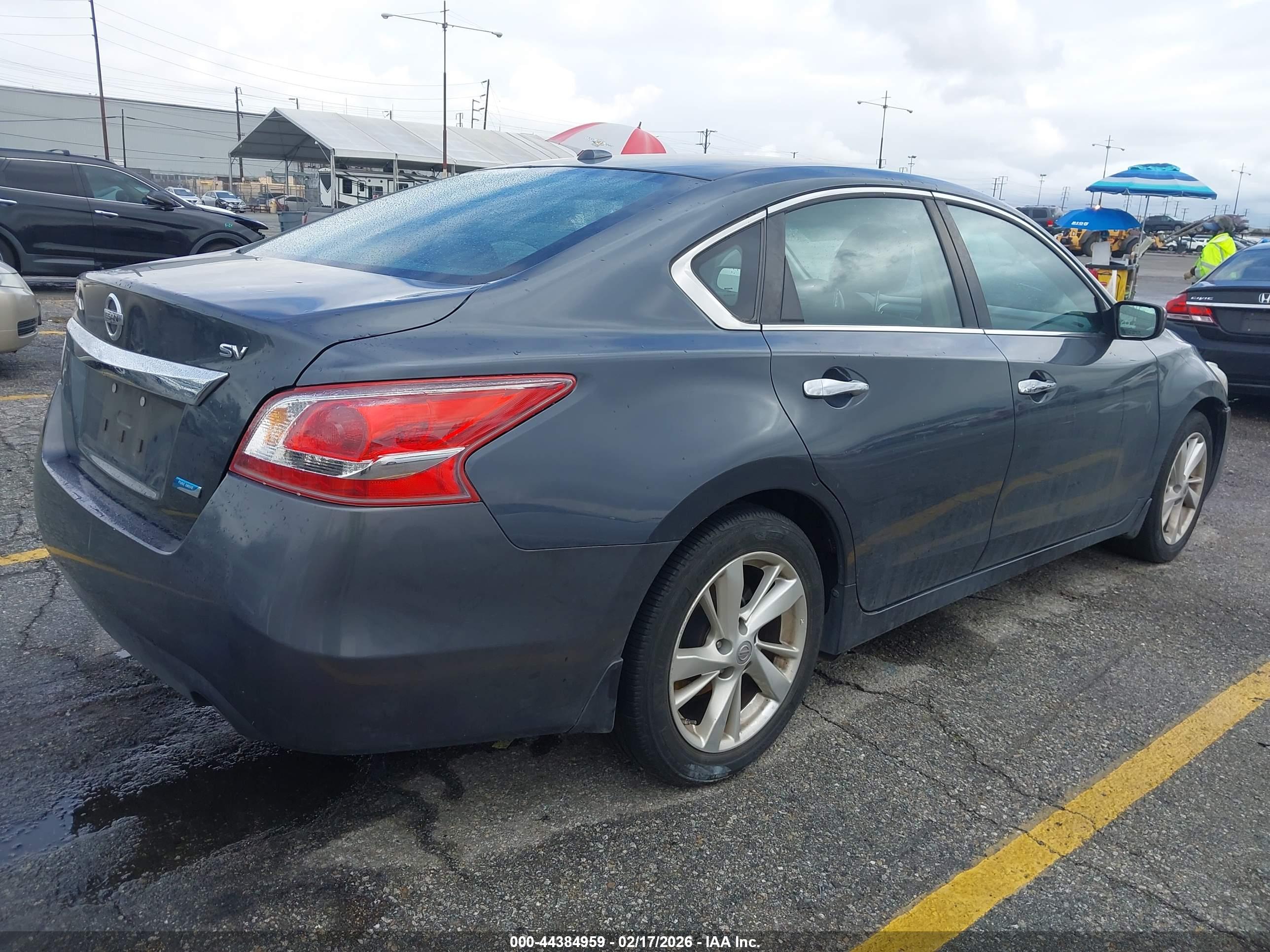 NISSAN ALTIMA image 4