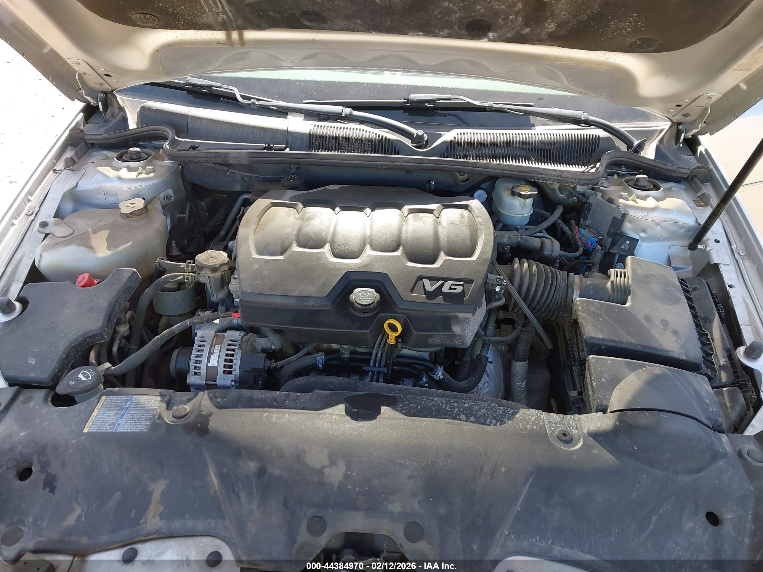 BUICK LUCERNE image 10
