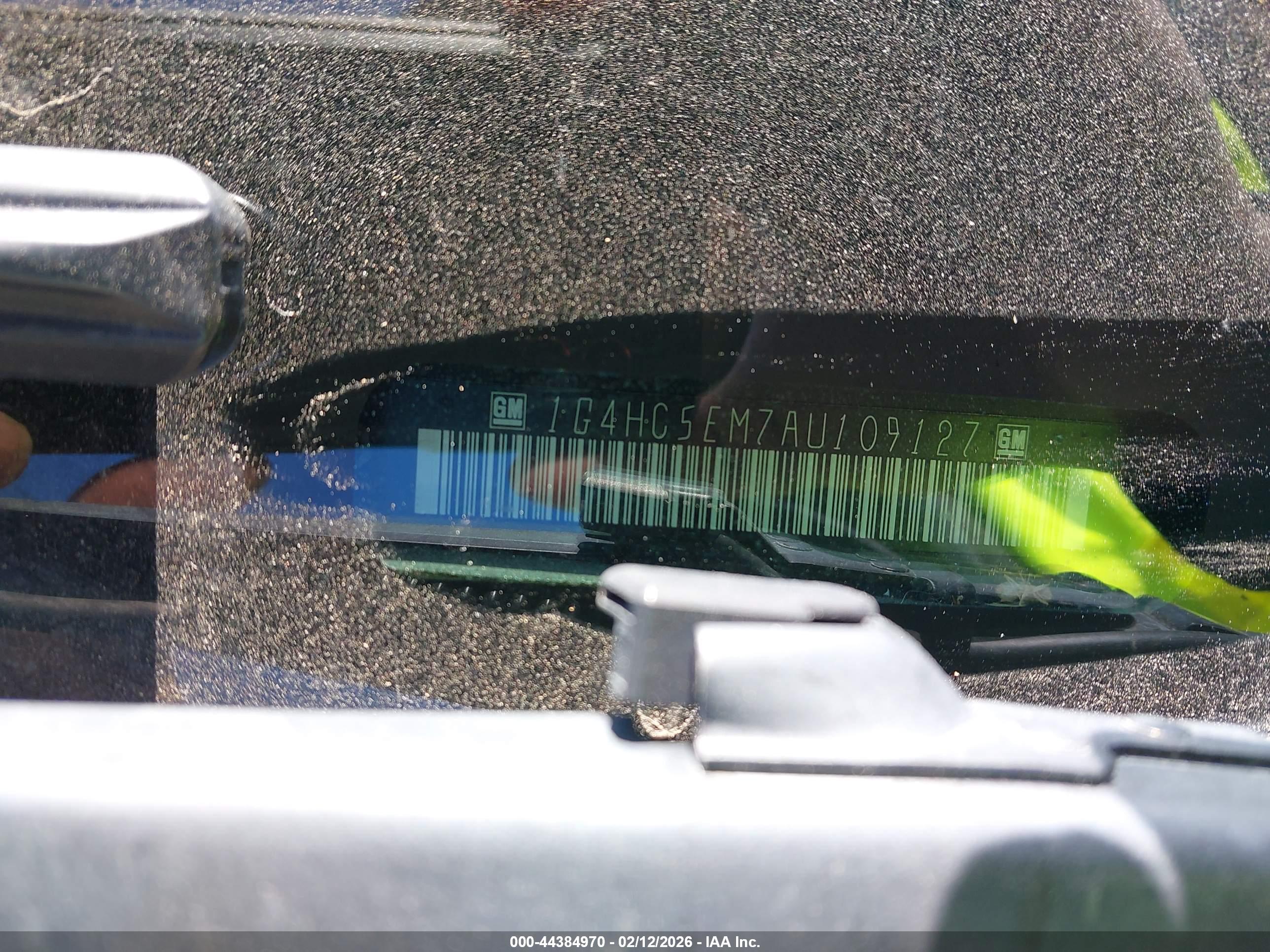 BUICK LUCERNE image 9