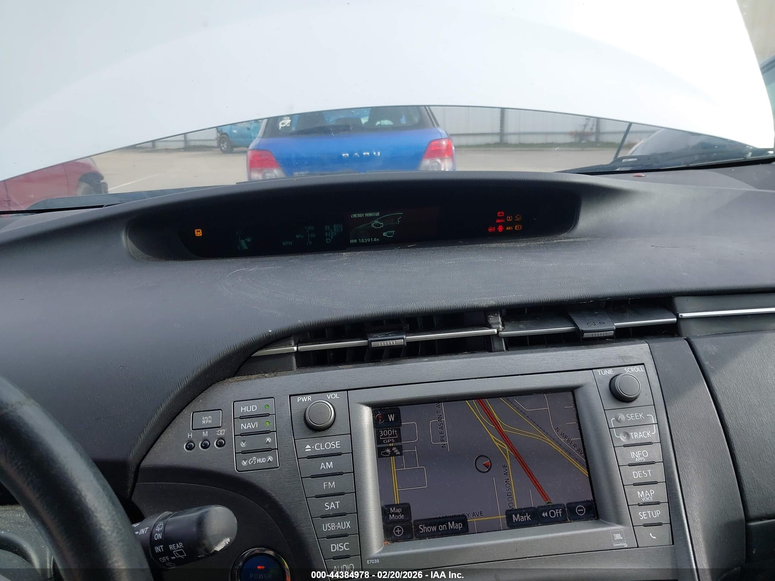 TOYOTA PRIUS image 7