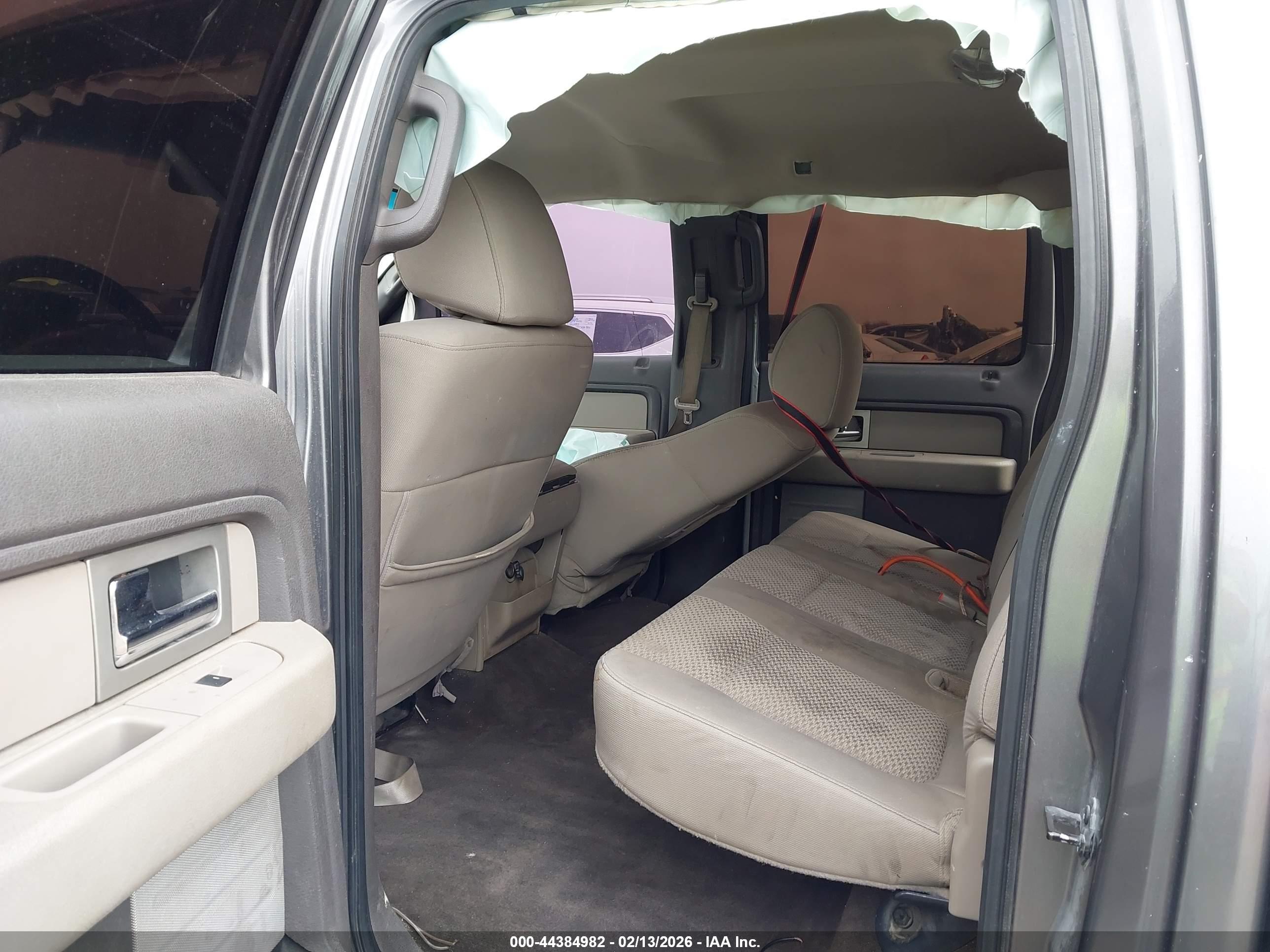 FORD F-150 image 8