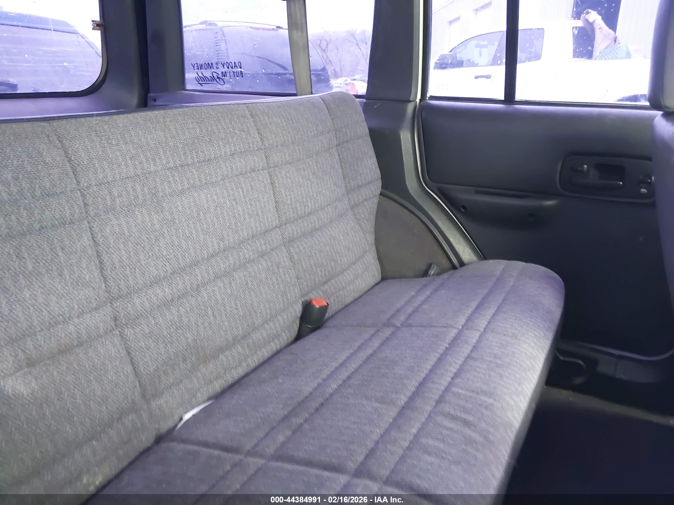 JEEP CHEROKEE image 8