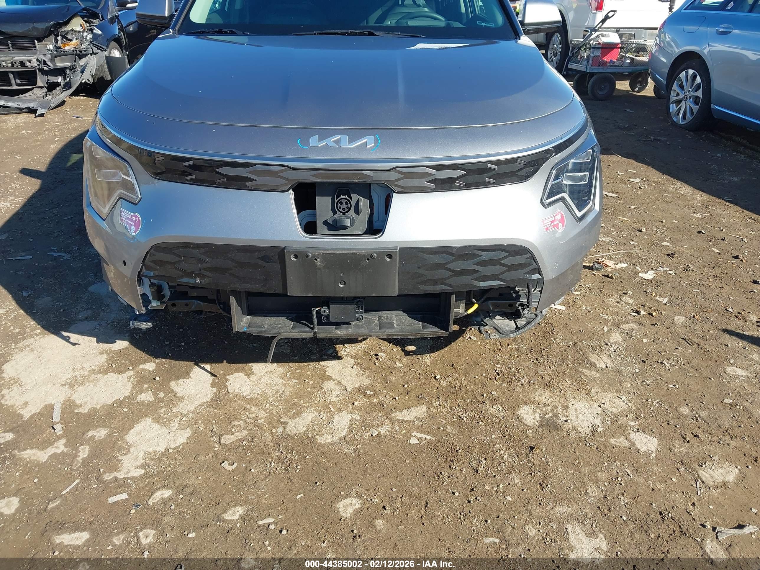 KIA NIRO image 6