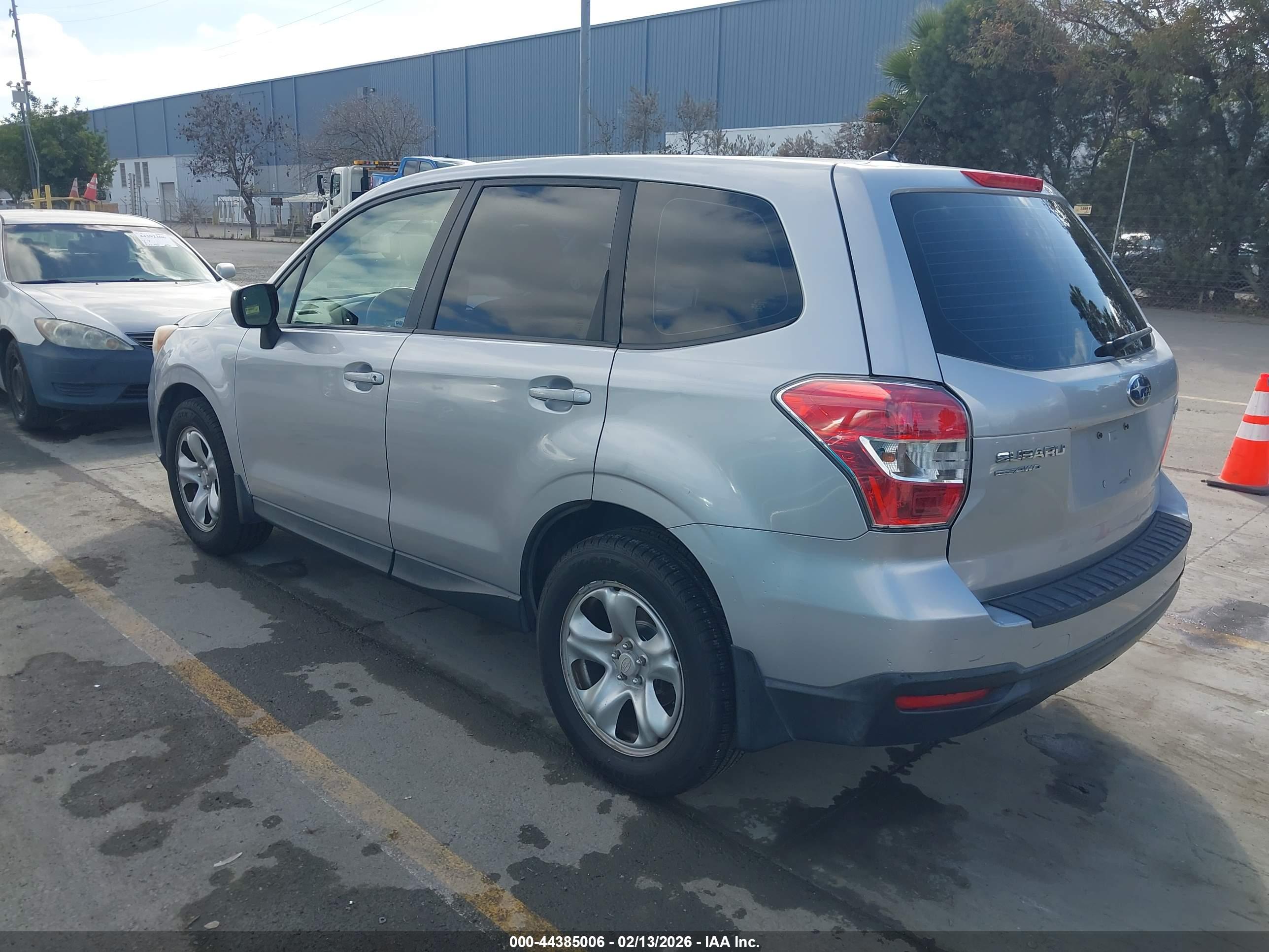 SUBARU FORESTER image 3