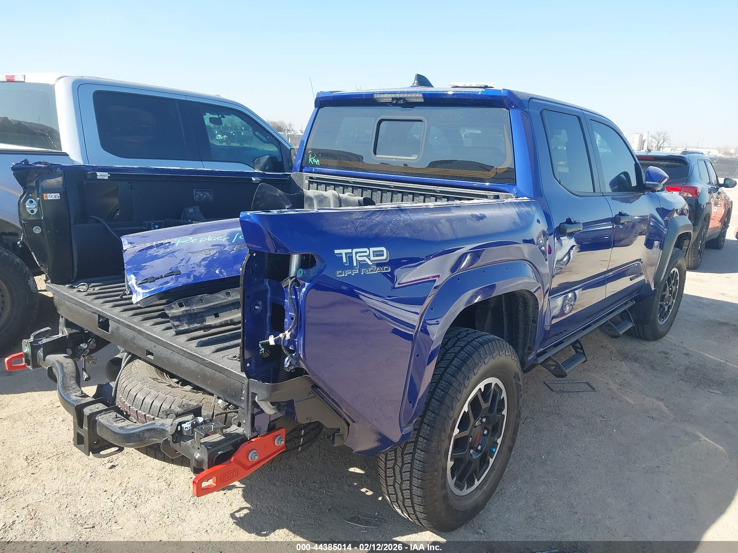 TOYOTA TACOMA image 4