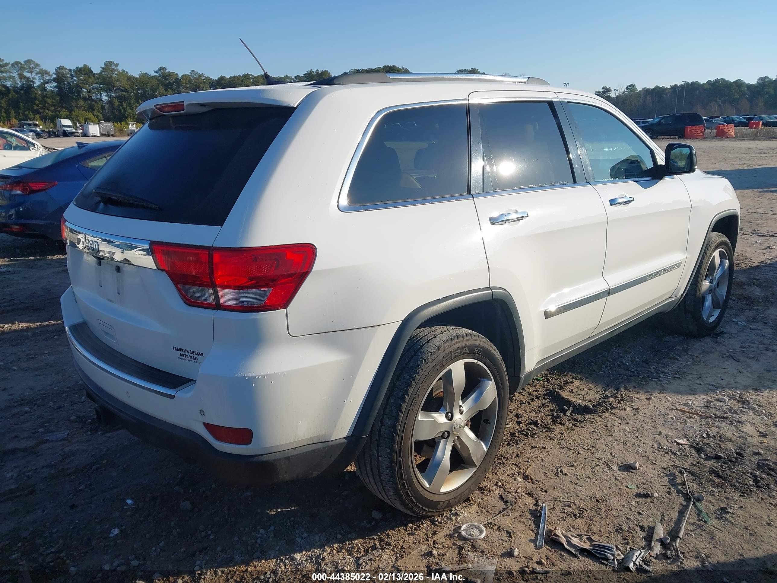 JEEP GRAND image 4