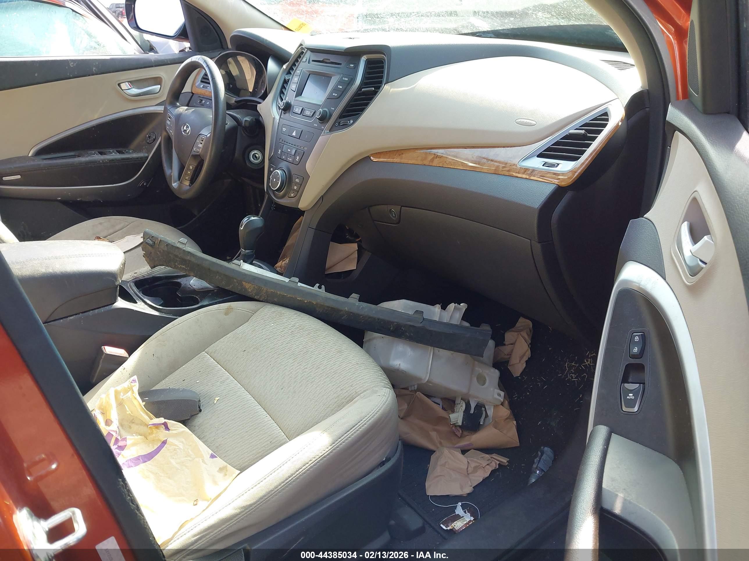 HYUNDAI SANTA image 5