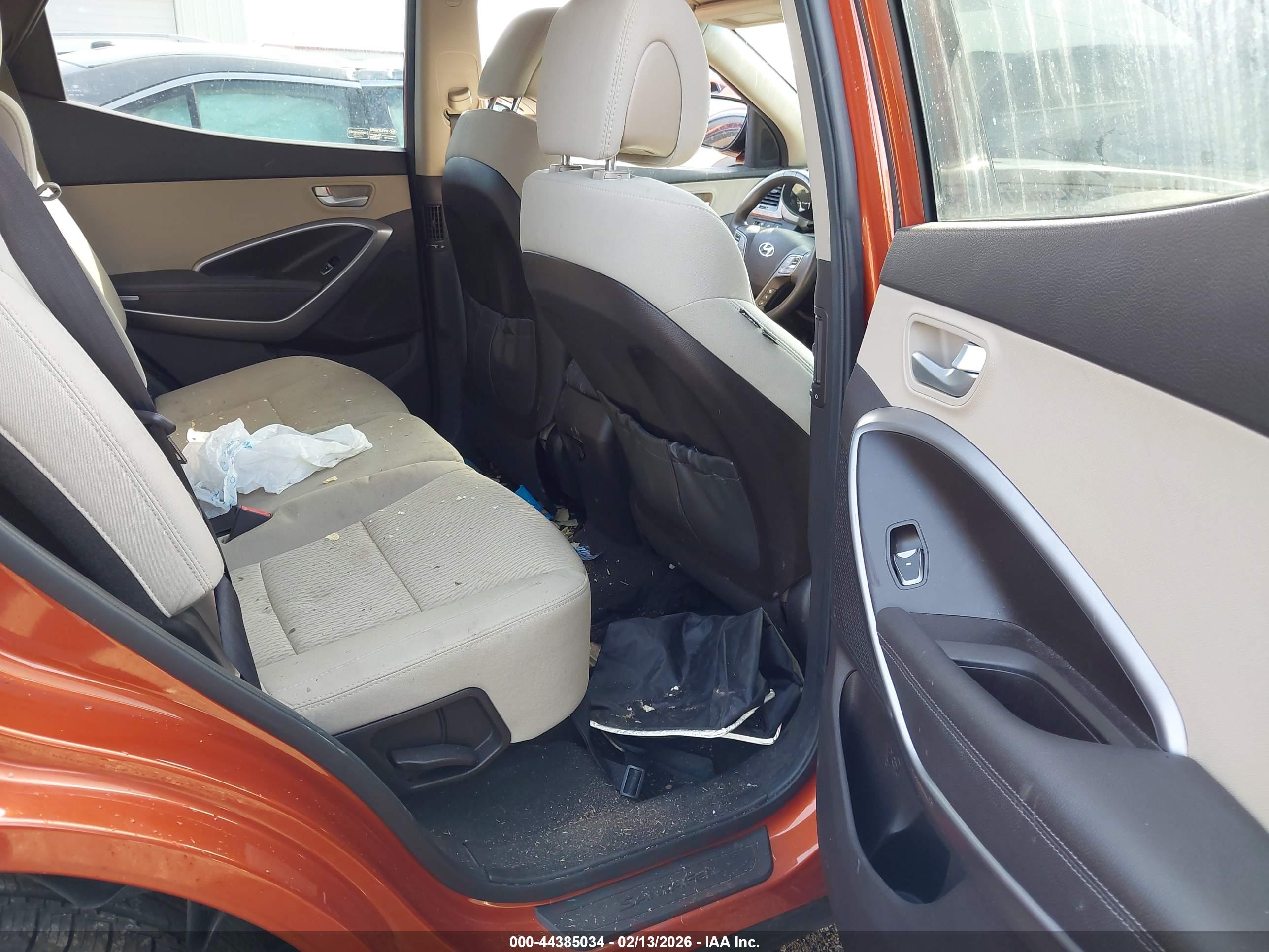 HYUNDAI SANTA image 8