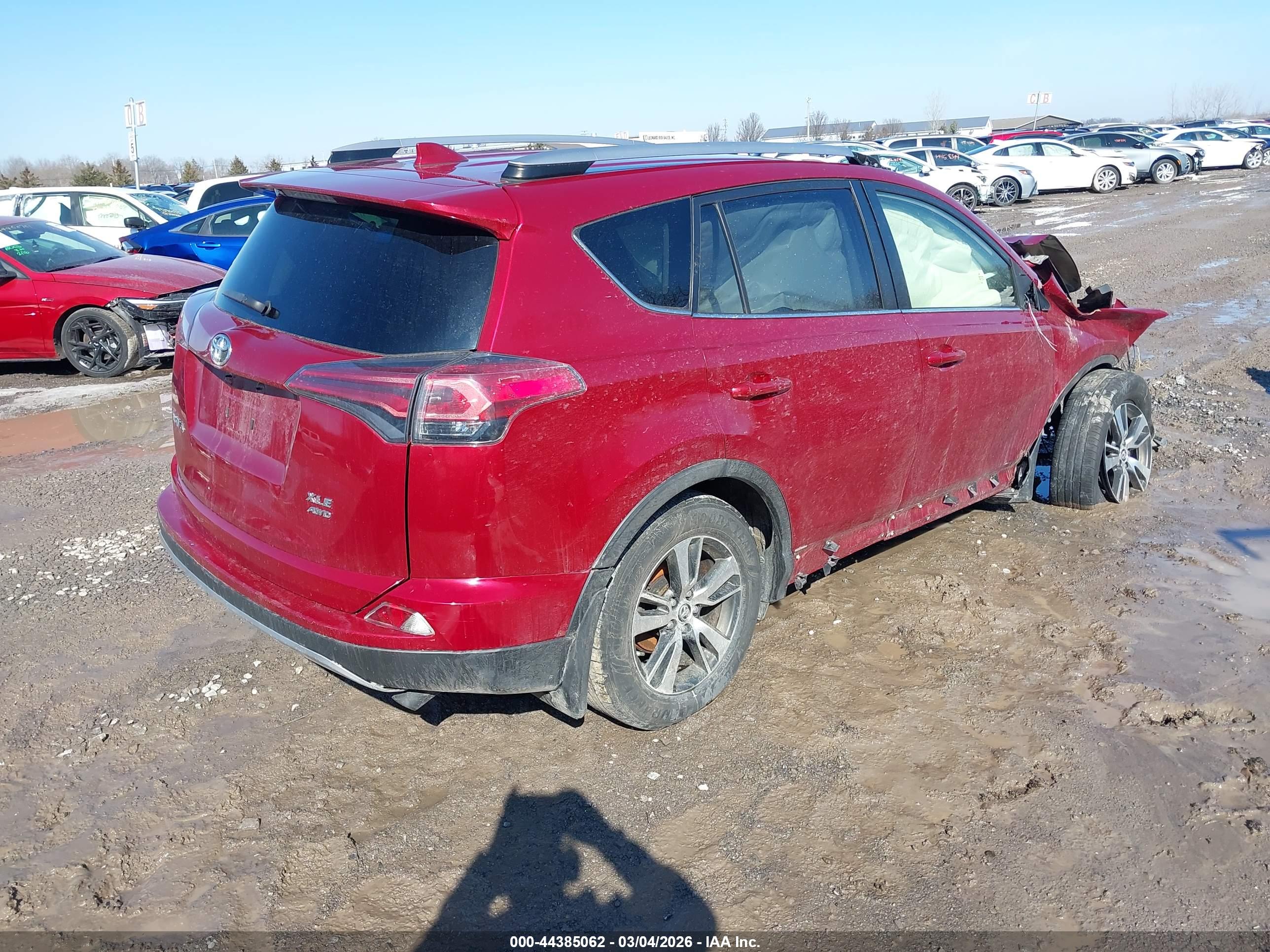 TOYOTA RAV4 image 4