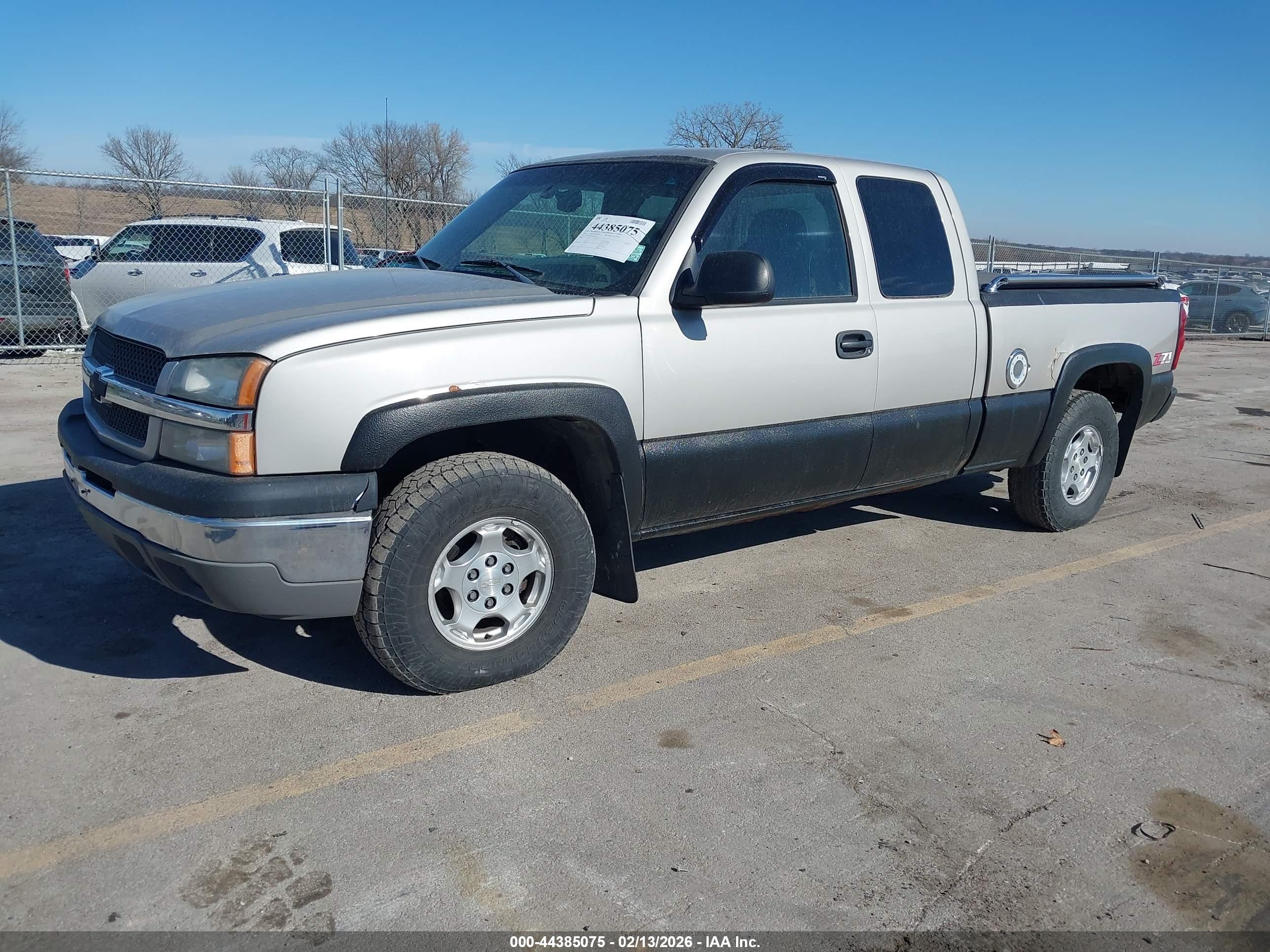 CHEVROLET SILVERADO image 2
