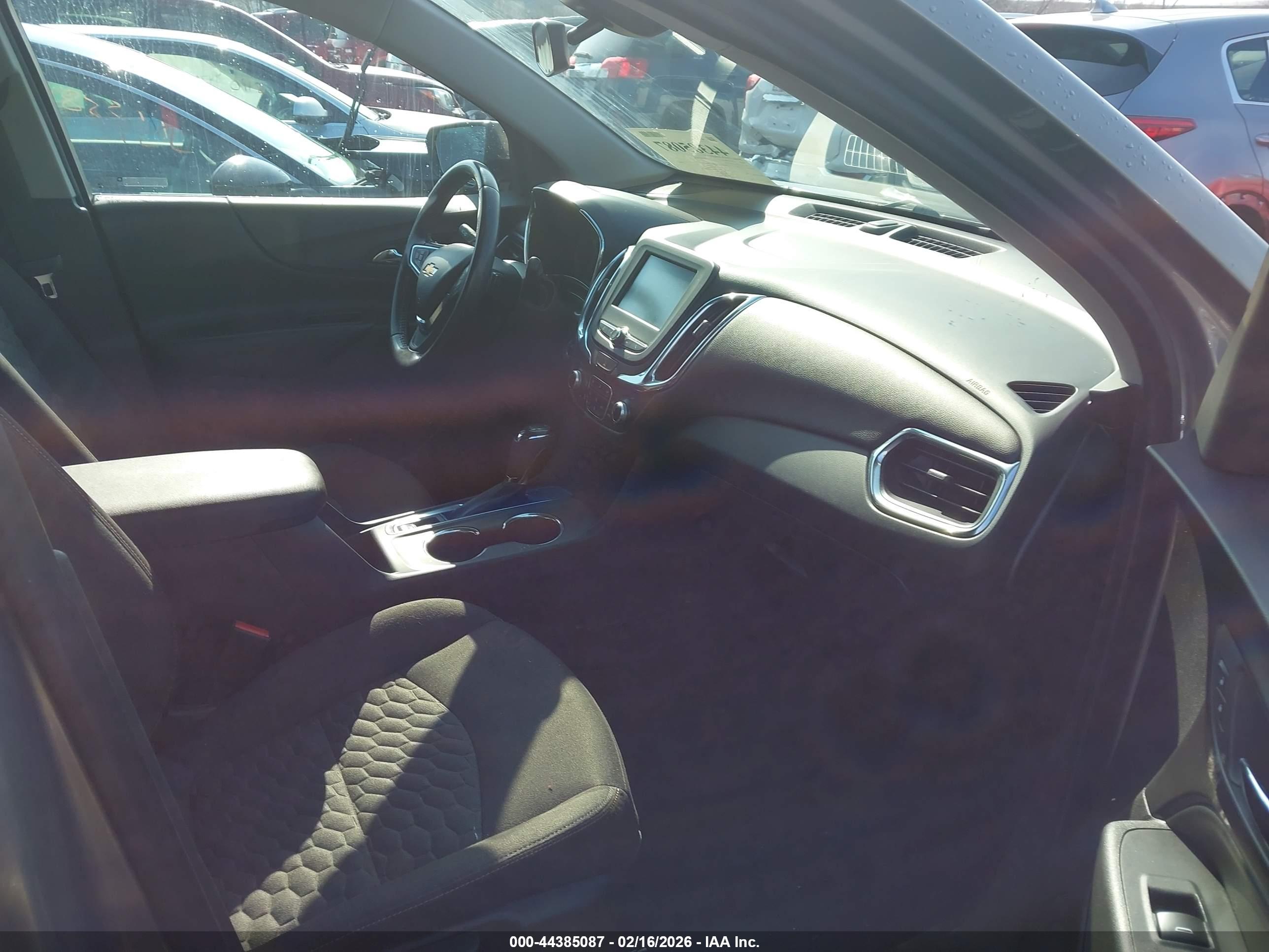 CHEVROLET EQUINOX image 5