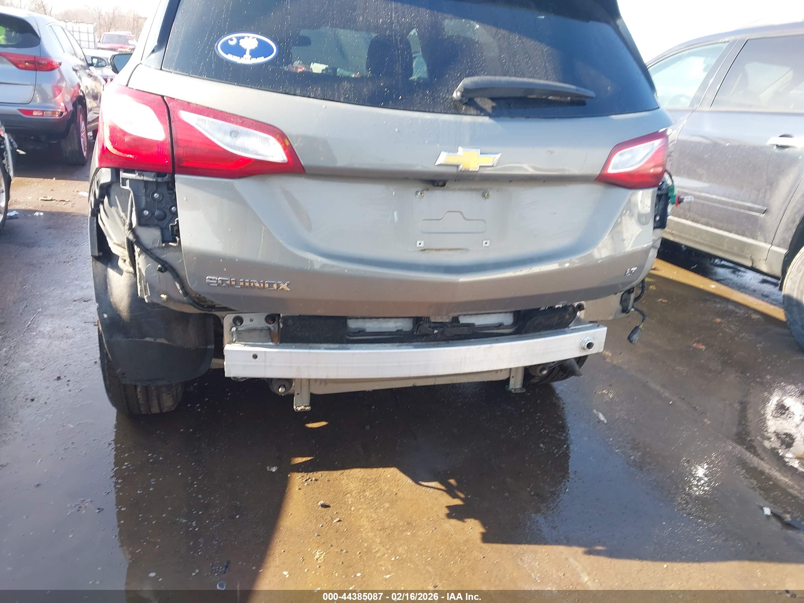 CHEVROLET EQUINOX image 6