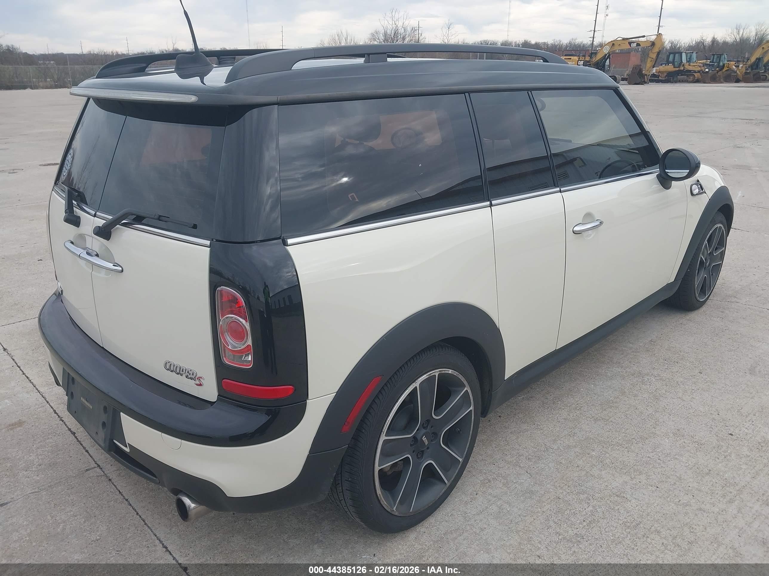 MINI COOPER image 4